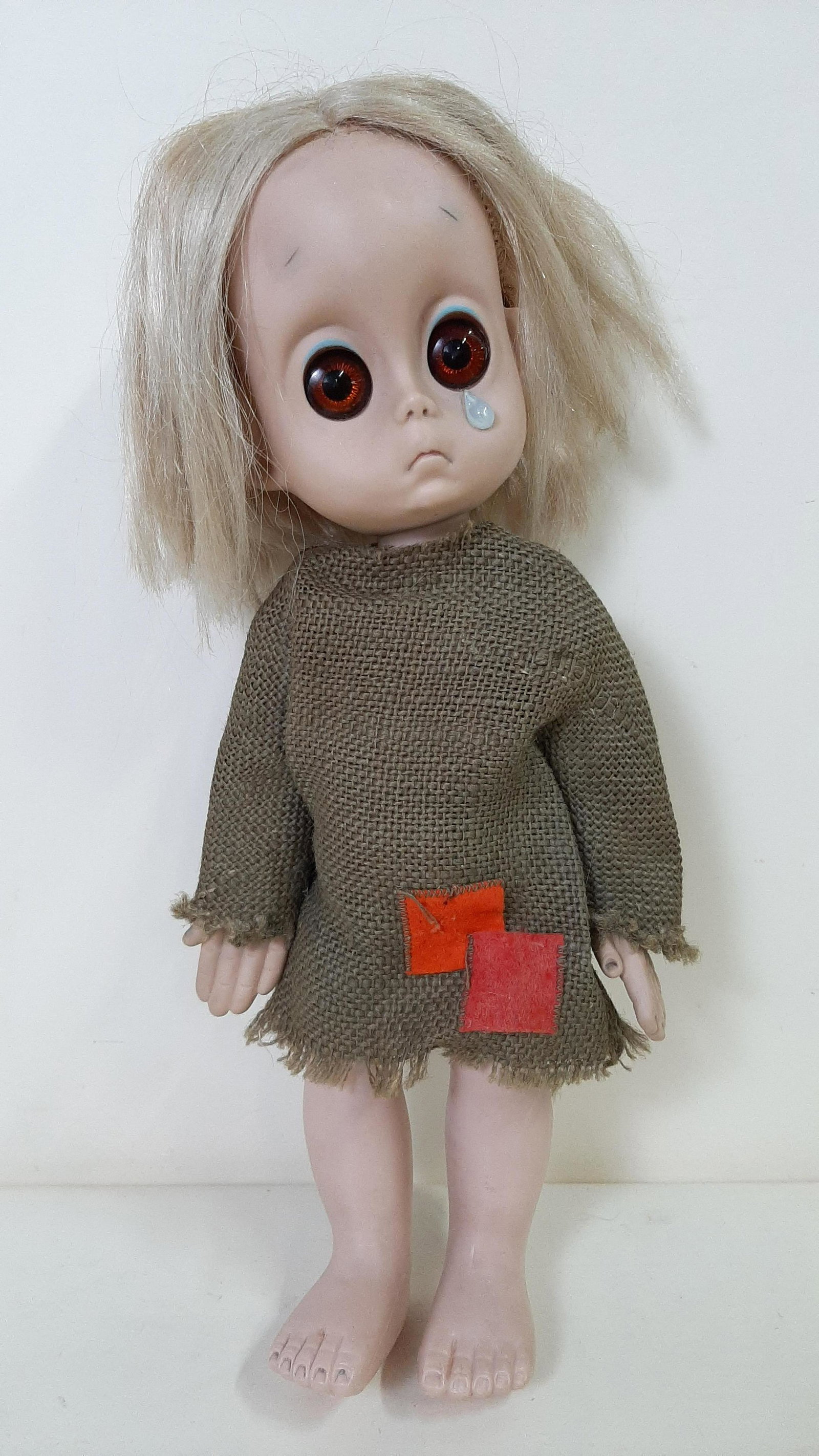 1965 Hasbro "Little Miss No Name" Doll: 15-1/2" high. IMPORTANT: Before bidding, please read the terms and conditions. When you registered for the auction you agreed to these terms and will be required to comply with them.