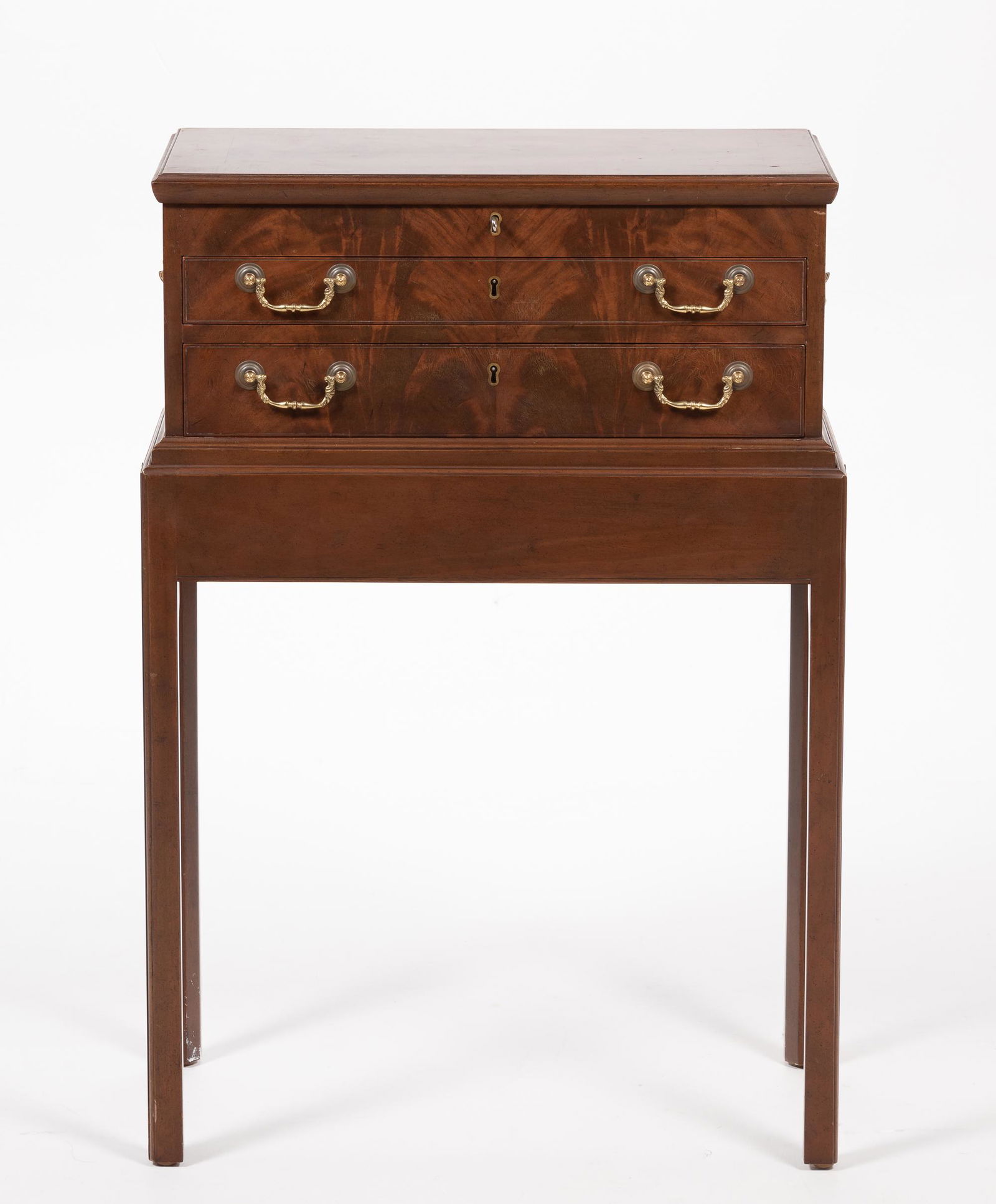 Kittinger Williamsburg Adaptation Silver Chest (1 of 10)