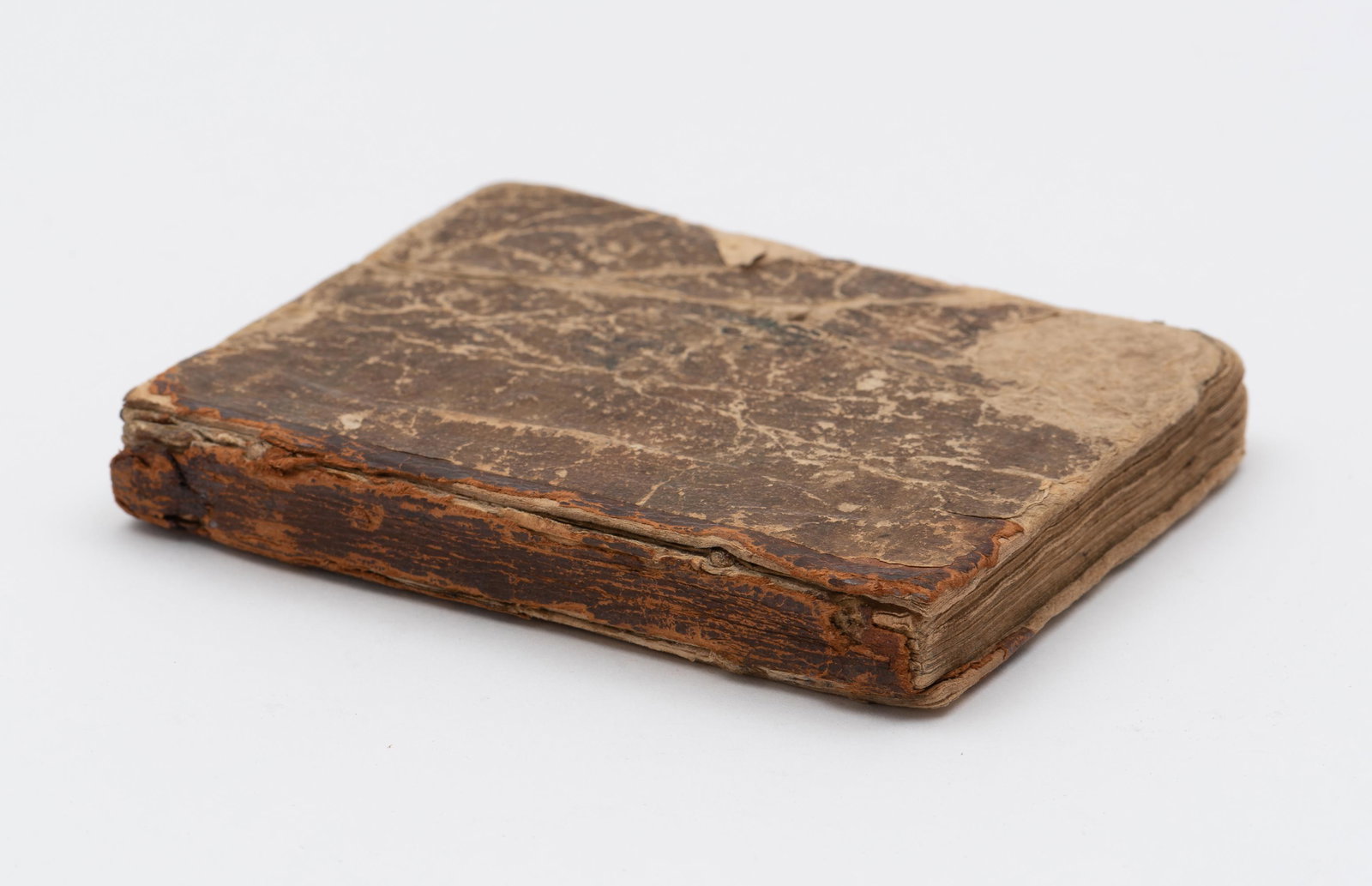 1759 Catechism of Martin Luther Printed by Sauer: DESCRIPTION: 1759 Catechism of Martin Luther Printed by Christoph Sauer (Pennsylvania, 1695-1758). In original German. Handwritten notes to both interior covers. Christophe Sauer settled in Germantown