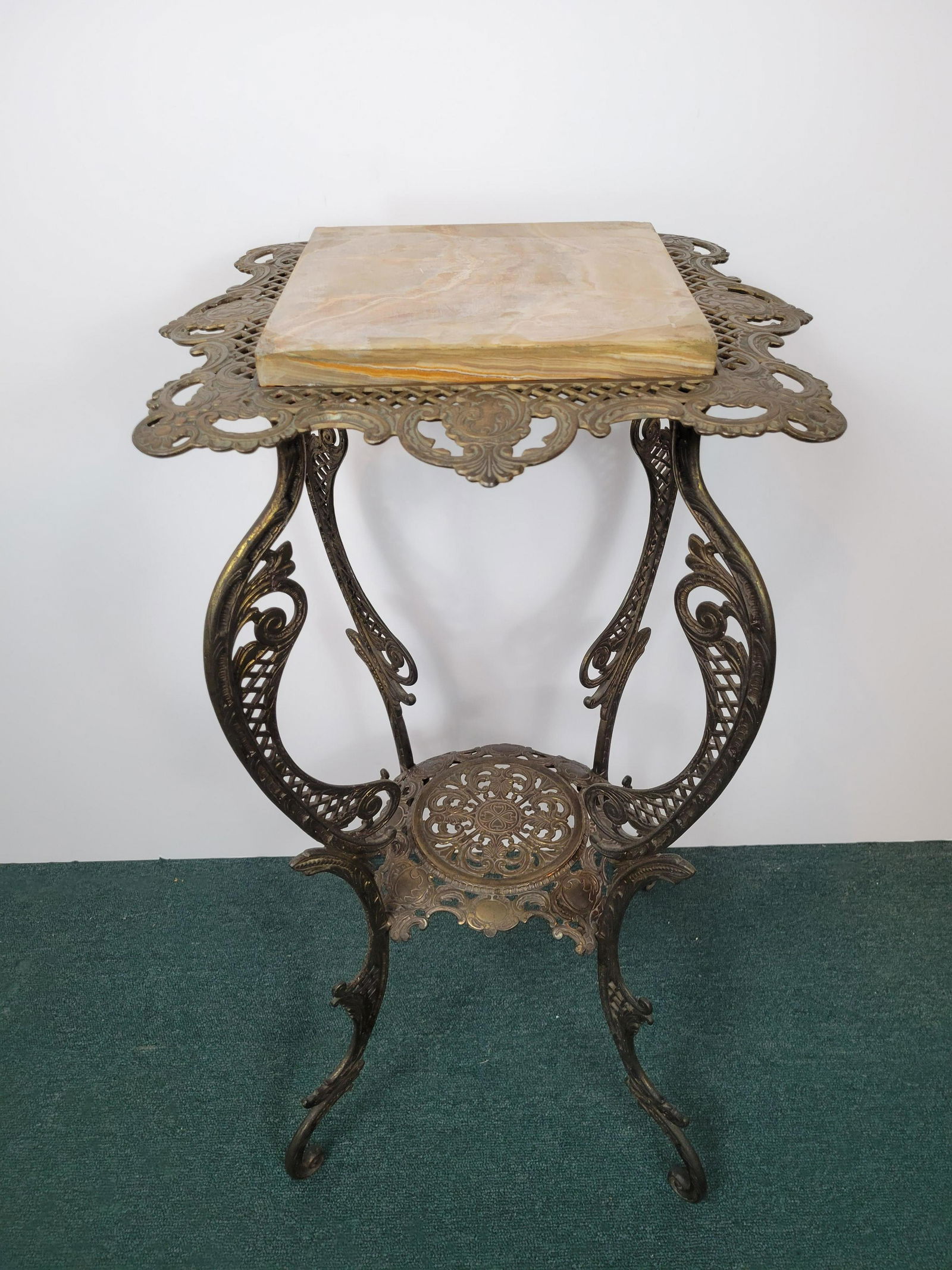 Brass Marble Top Stand (1 of 3)