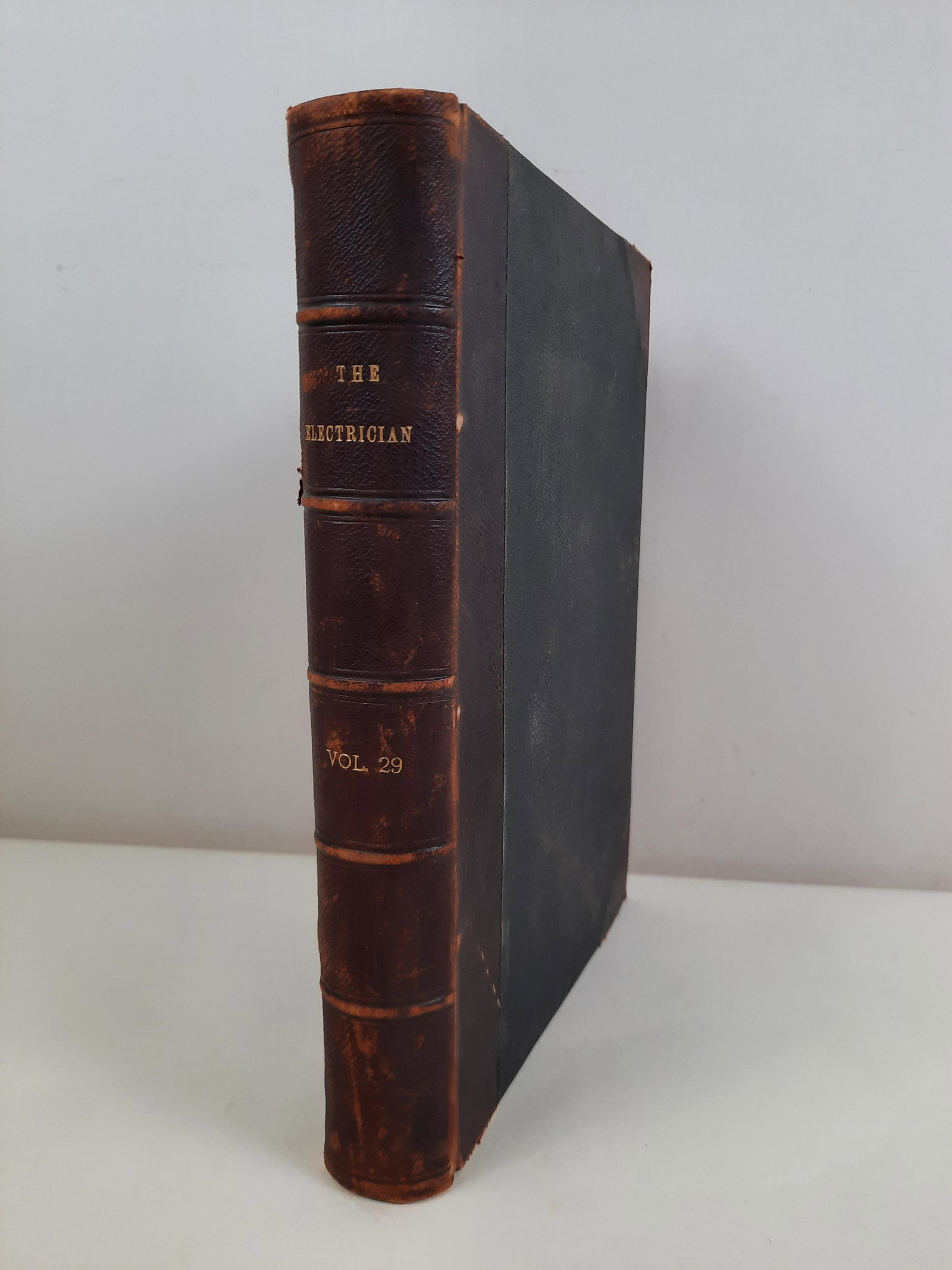 The Electrician Vol 29 (May-October 1892): London published for George Tucker. IMPORTANT: Before bidding, please read the terms and conditions. When you registered for the auction you agreed to these terms and will be required to comply with t