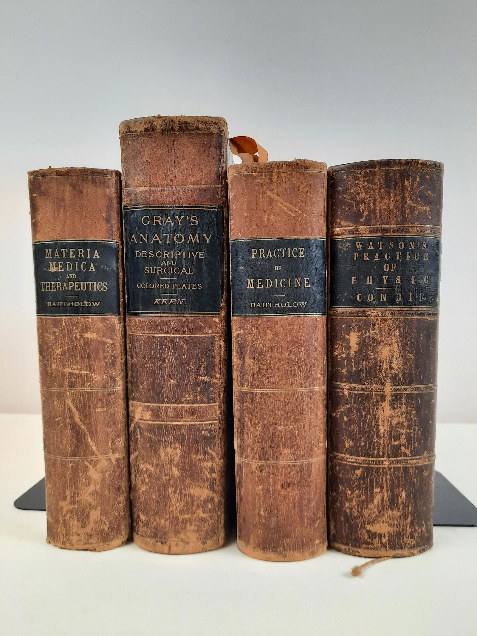4 Antique Medical Books incl Gray's Anatomy (1 of 8)