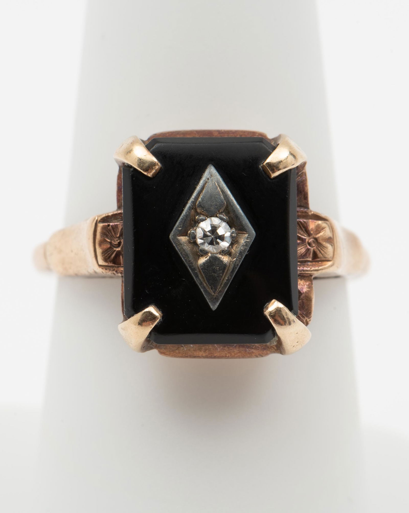 10K Onyx & Diamond Ring (1 of 3)