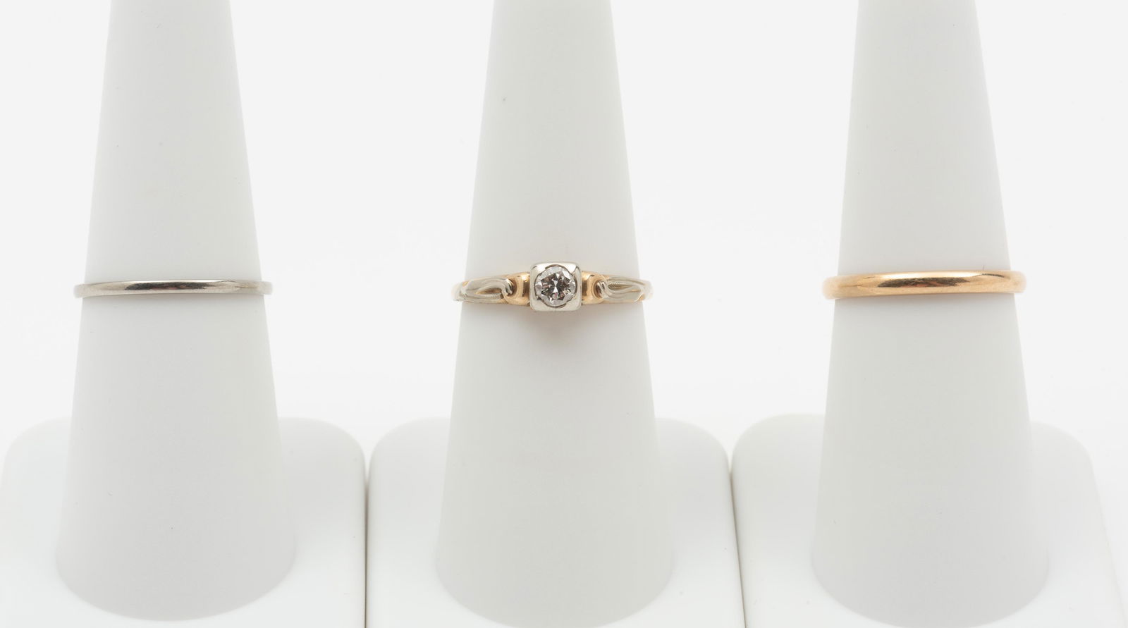 3 14K - 18K Rings (1 of 8)