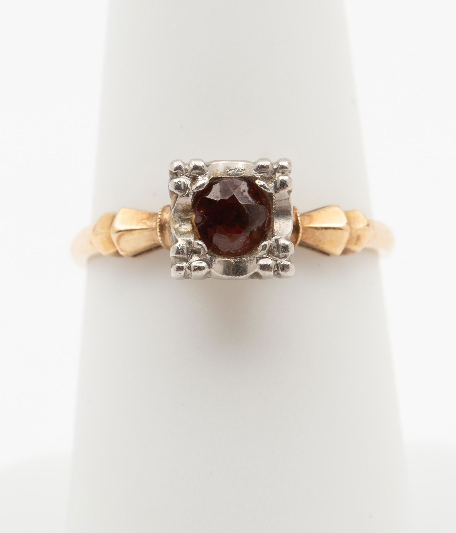 14K Garnet Ring (1 of 3)