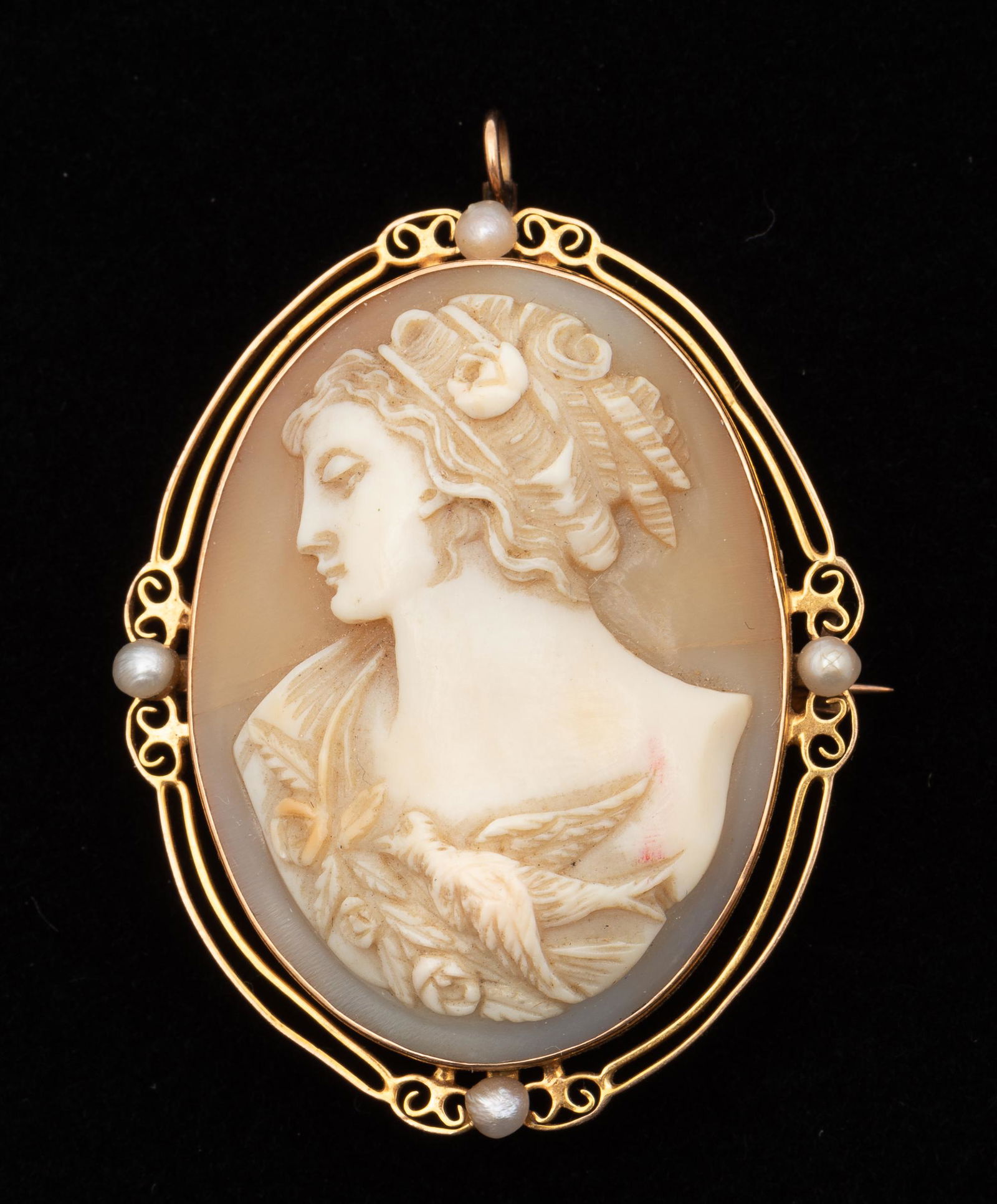 Antique Shell Cameo in 10K Frame (1 of 2)