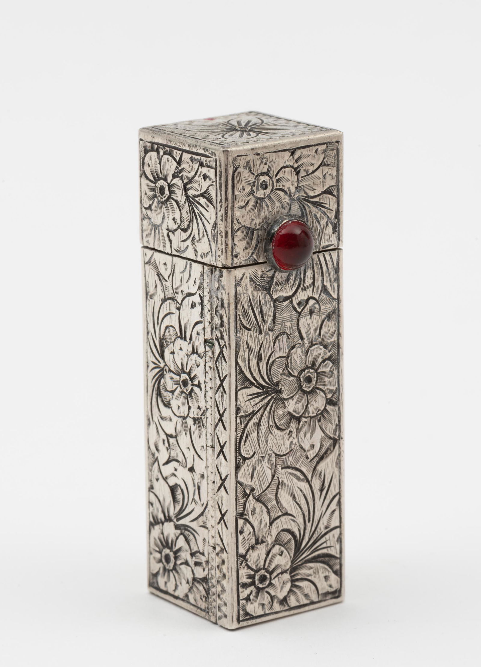 Sterling Lipstick Case (1 of 4)