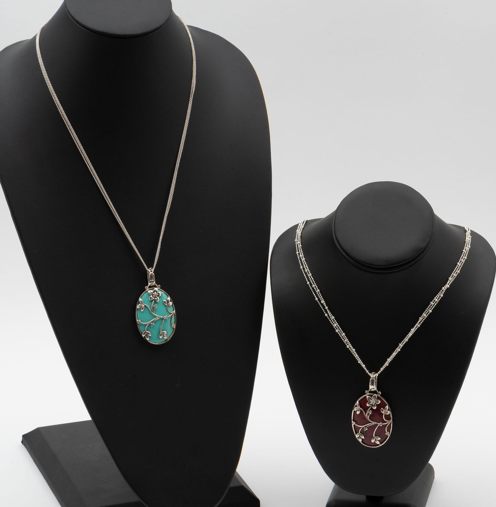 2 Ross Simons Pendant Necklaces (1 of 8)