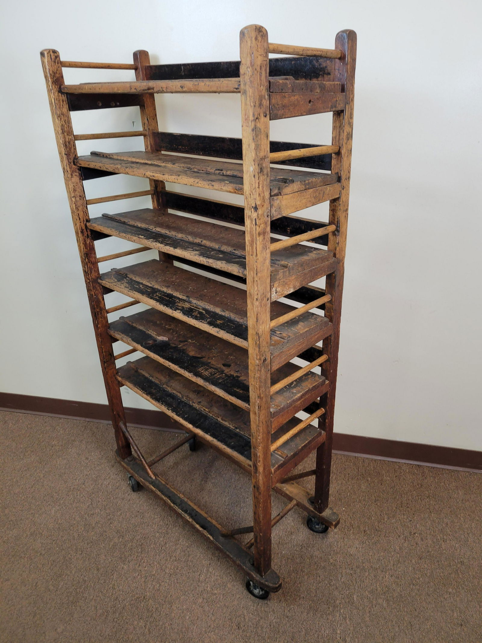 Industrial Rolling Cart (1 of 4)