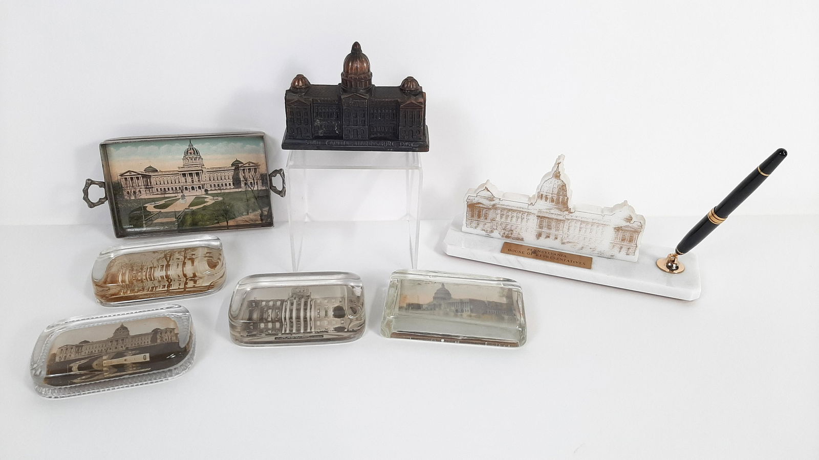 7 Pcs Harrisburg incl. Paperweights (1 of 3)