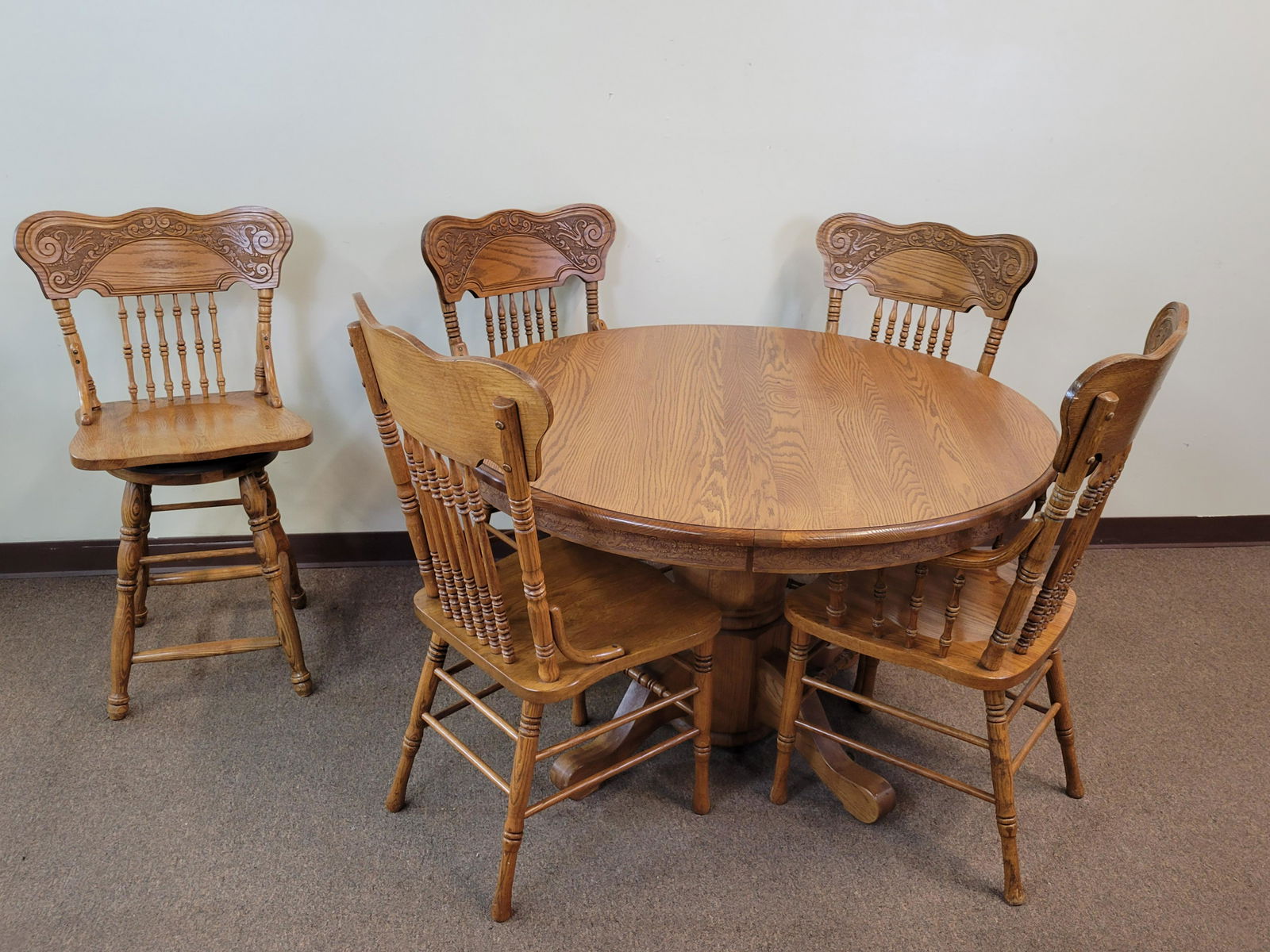 Oak Table With 5 Pressed Back Chairs (1 of 6)