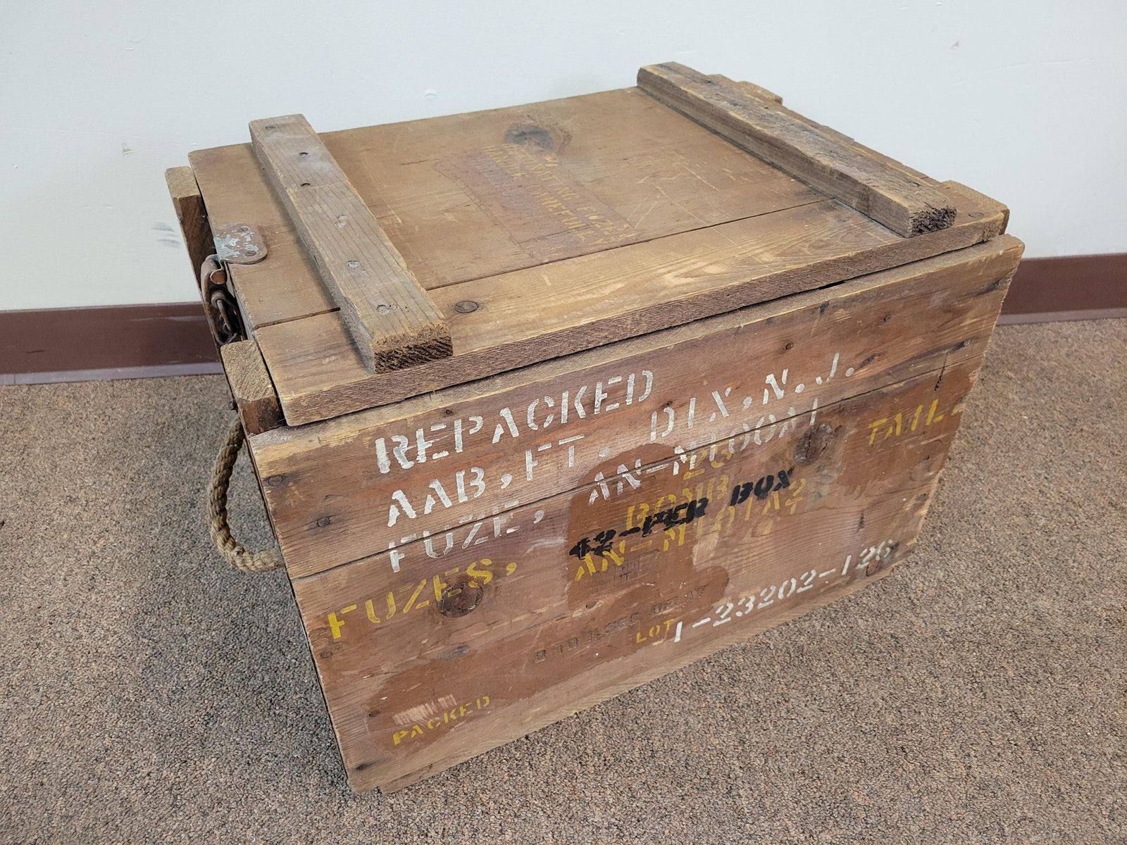 Detonating Fuze Crate: 22" wide X 15" deep X 15" high. IMPORTANT: Before bidding, please read the terms and conditions. When you registered for the auction you agreed to these terms and will be required to comply with them.