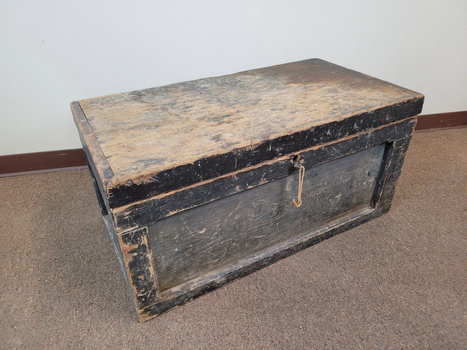 Storage Chest: 38" wide X 20" deep X 18 3/4" high. Has paint loss. IMPORTANT: Before bidding, please read the terms and conditions. When you registered for the auction you agreed to these terms and will be required 