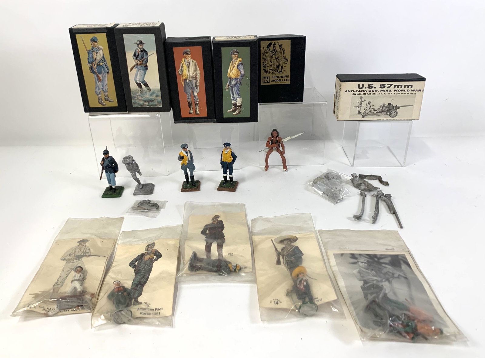 11 Military Miniatures Incl IR Kits: Includes IR kits K-304, 9060, K-321, K-302, and K-303. Also includes Hinchliffe Models Ltd 85/C4. Squadron/Rubin Miniatures Kit number 18, 29, 44/45, and 14. Valiant Miniatures AW2-1 and AW2-2. In ori