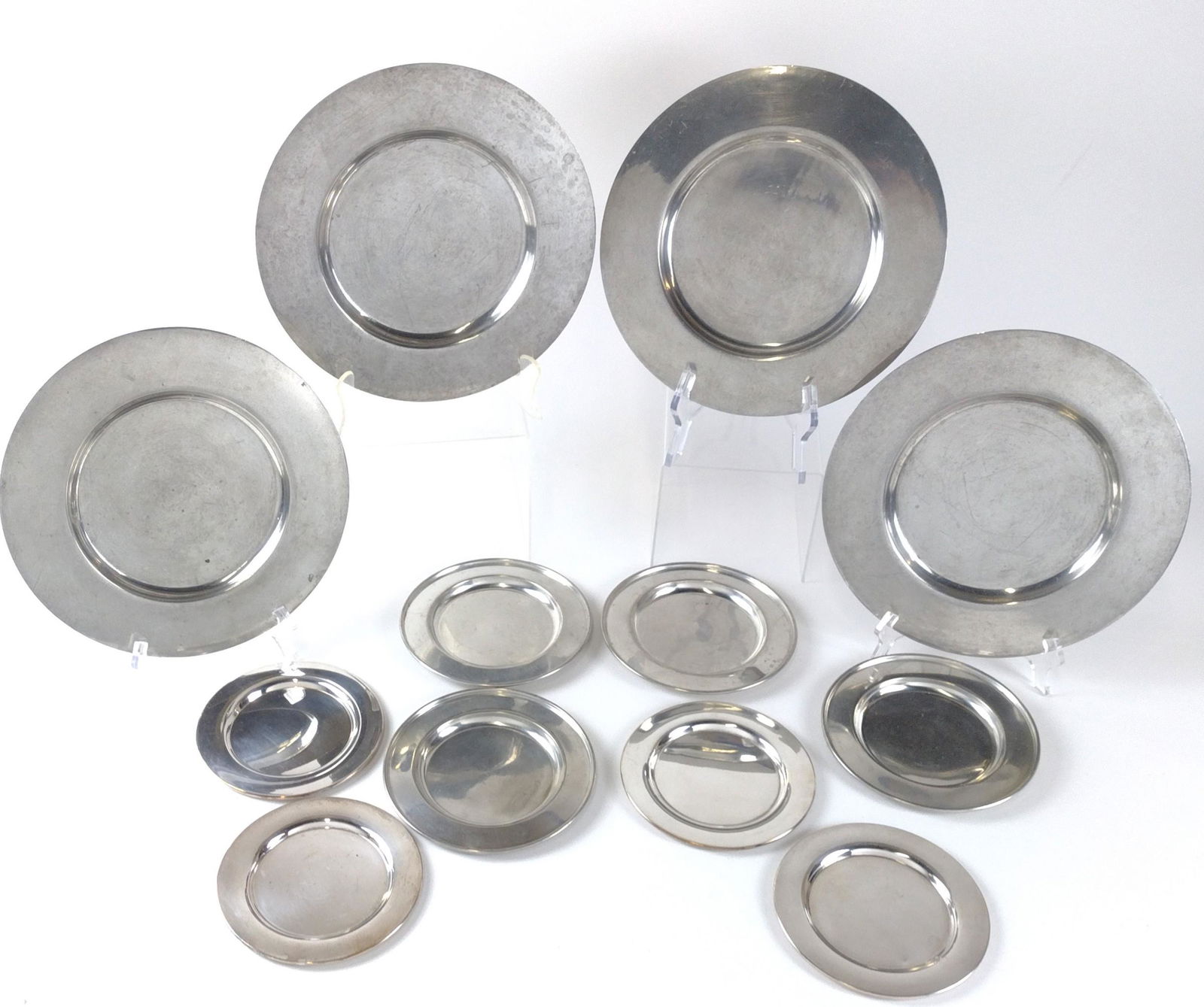 11 Pcs Pewter Plates & Chargers (1 of 7)