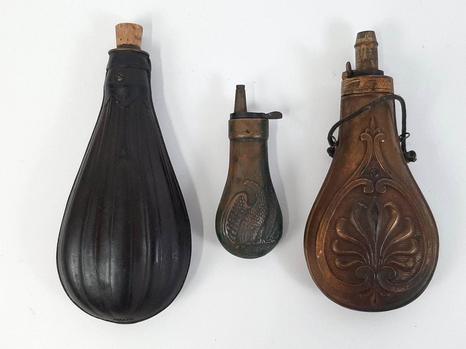 3 Powder Flasks (1 of 3)
