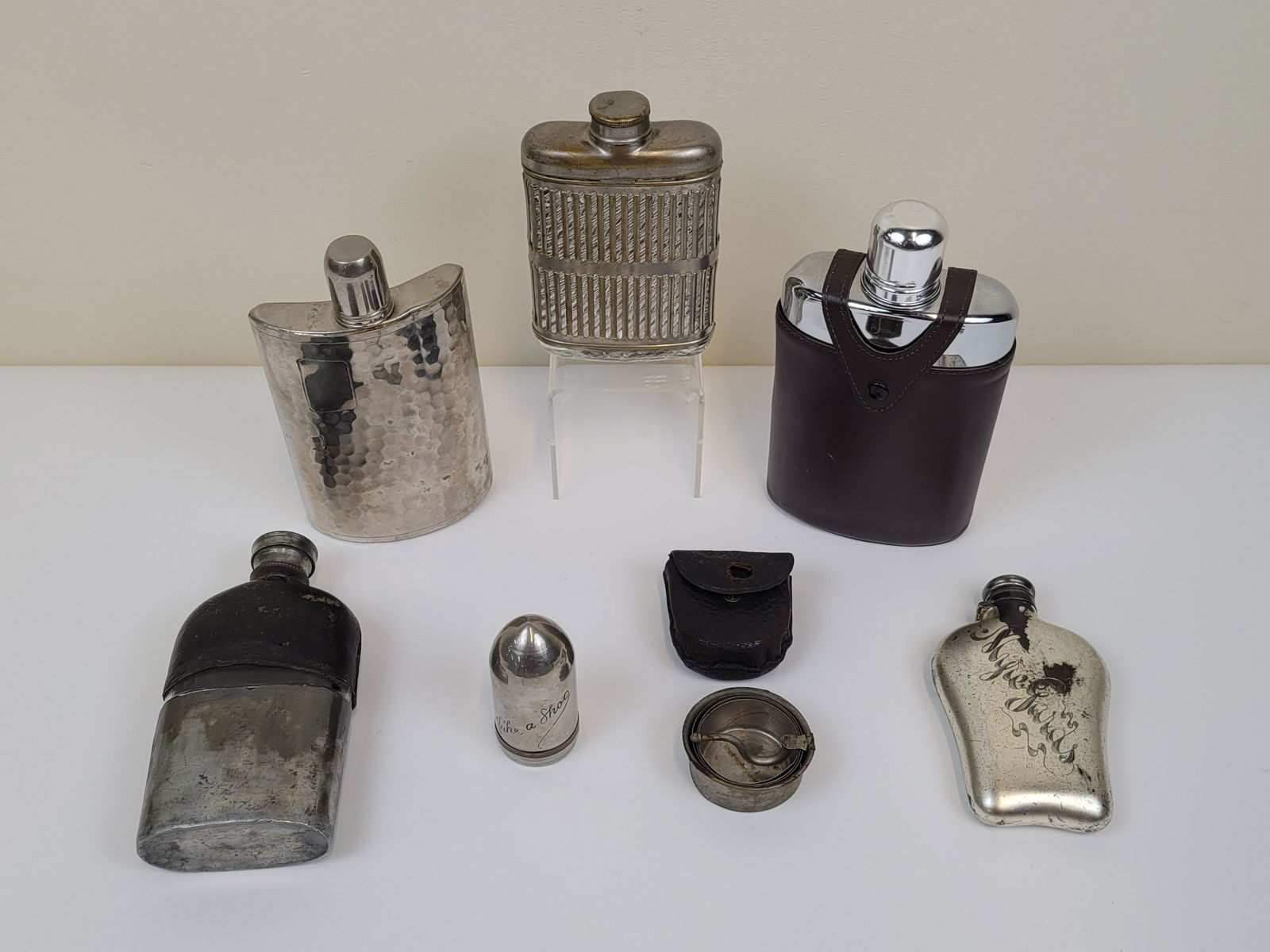 7 Flasks & Shot Glasses (1 of 4)