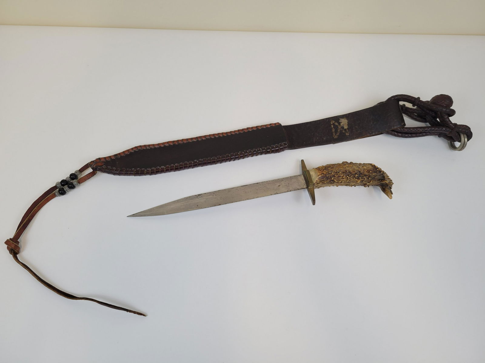 Indian Ridge Sheffield Knife (1 of 5)