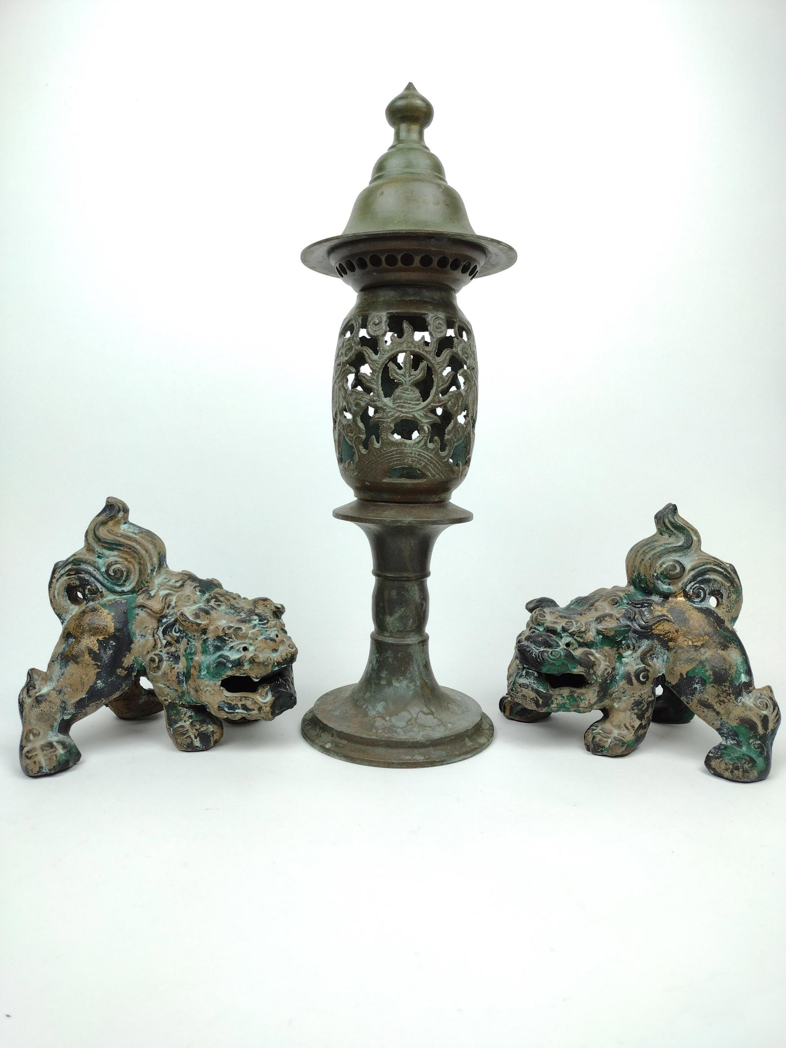 Bronze Censer & Pair Cast Iron Foo Dogs: Censer in three pieces. Censer 17-5/8" overall. Foo Dogs 6-3/8" high x 7-1/8" wide. IMPORTANT: Before bidding, please read the terms and conditions. When you registered for the auction you agreed to t