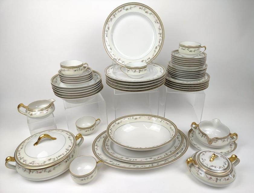 46 Pc Haviland Limoges Dishware Set (1 of 15)