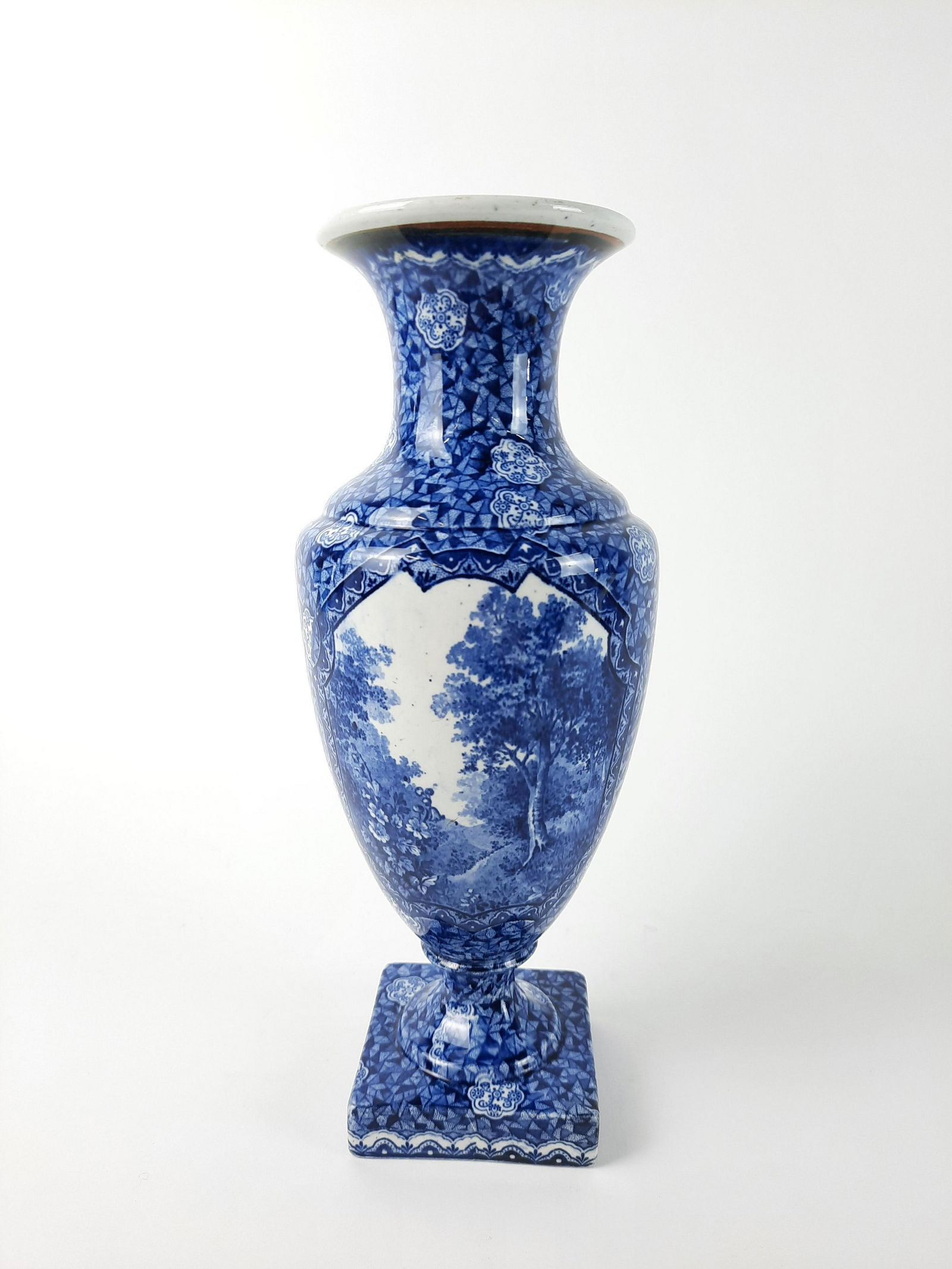 Villaroy and Boch Flow Blue Vase (1 of 5)