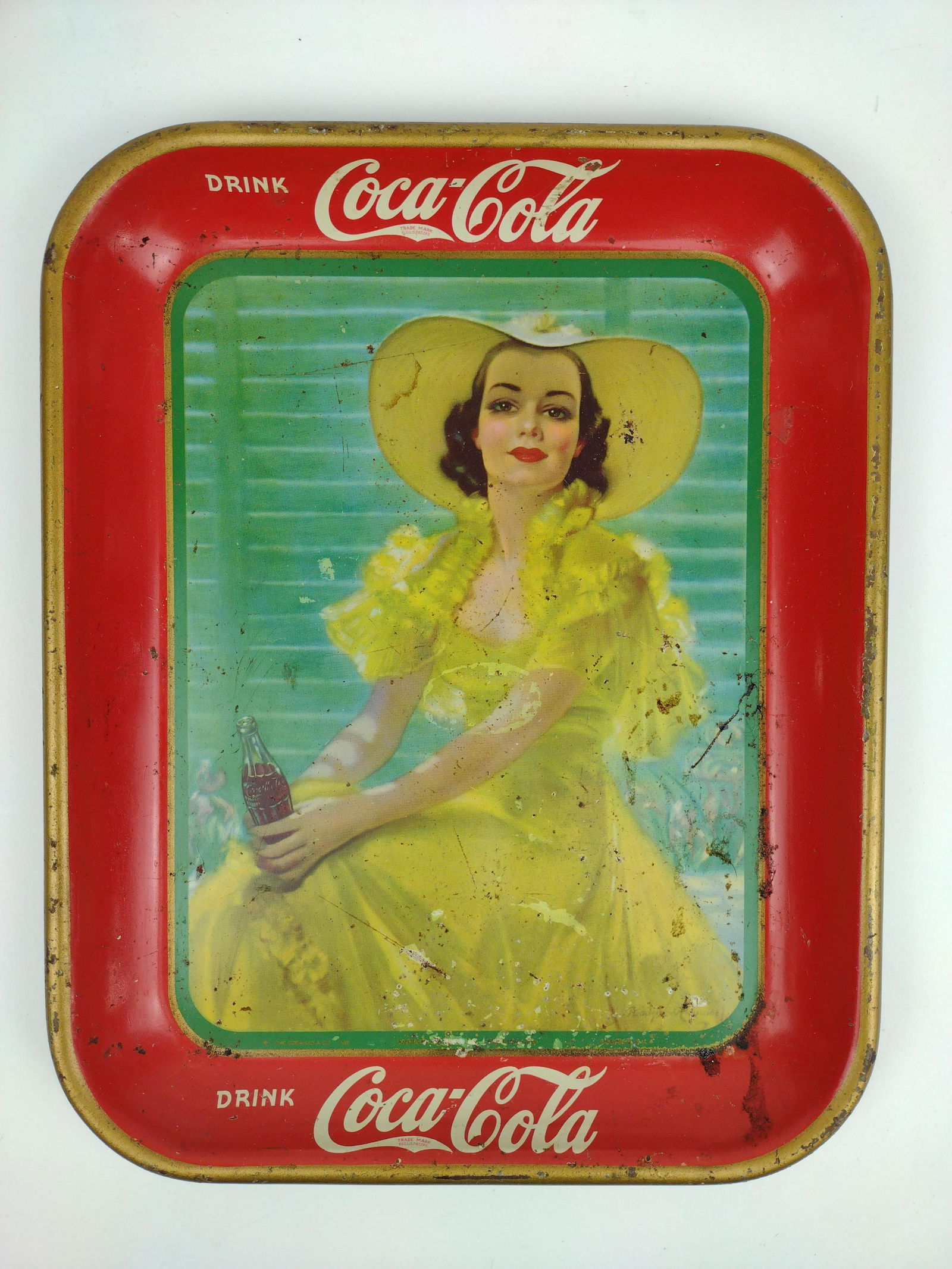 1938 Tin Litho Coca-Cola Tray (1 of 6)