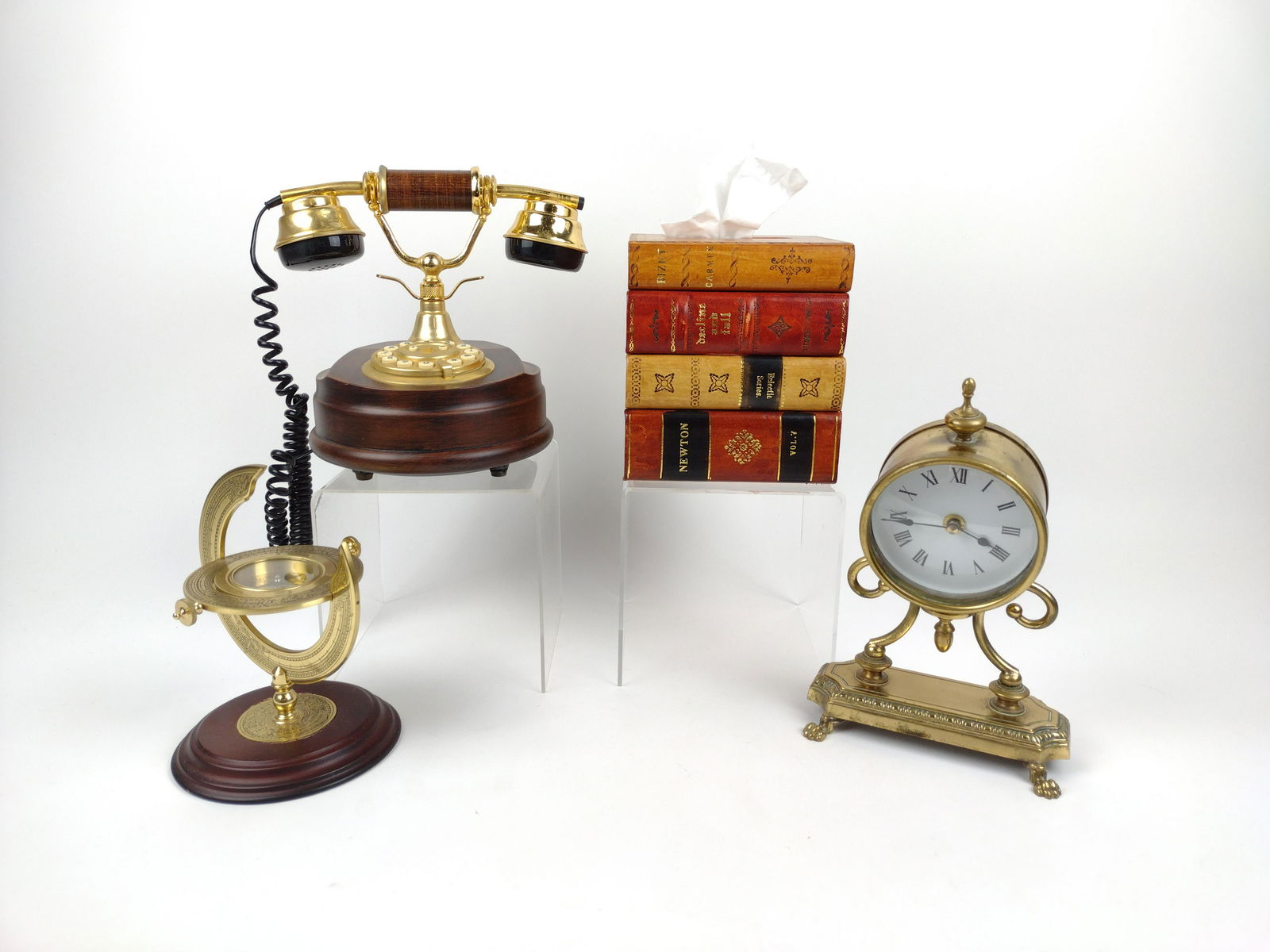 4 Desk Articles Incl Horchow (1 of 11)