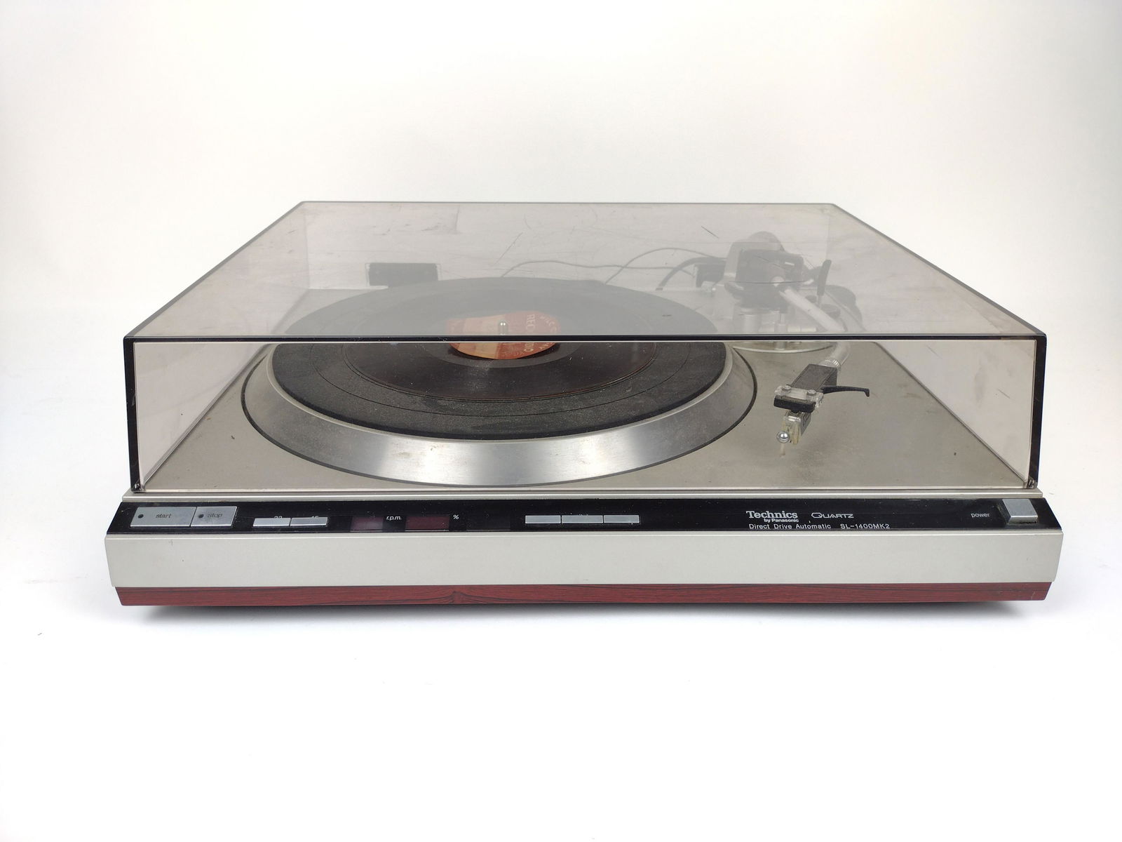 Technics by Panasonic Turn Table (1 of 2)