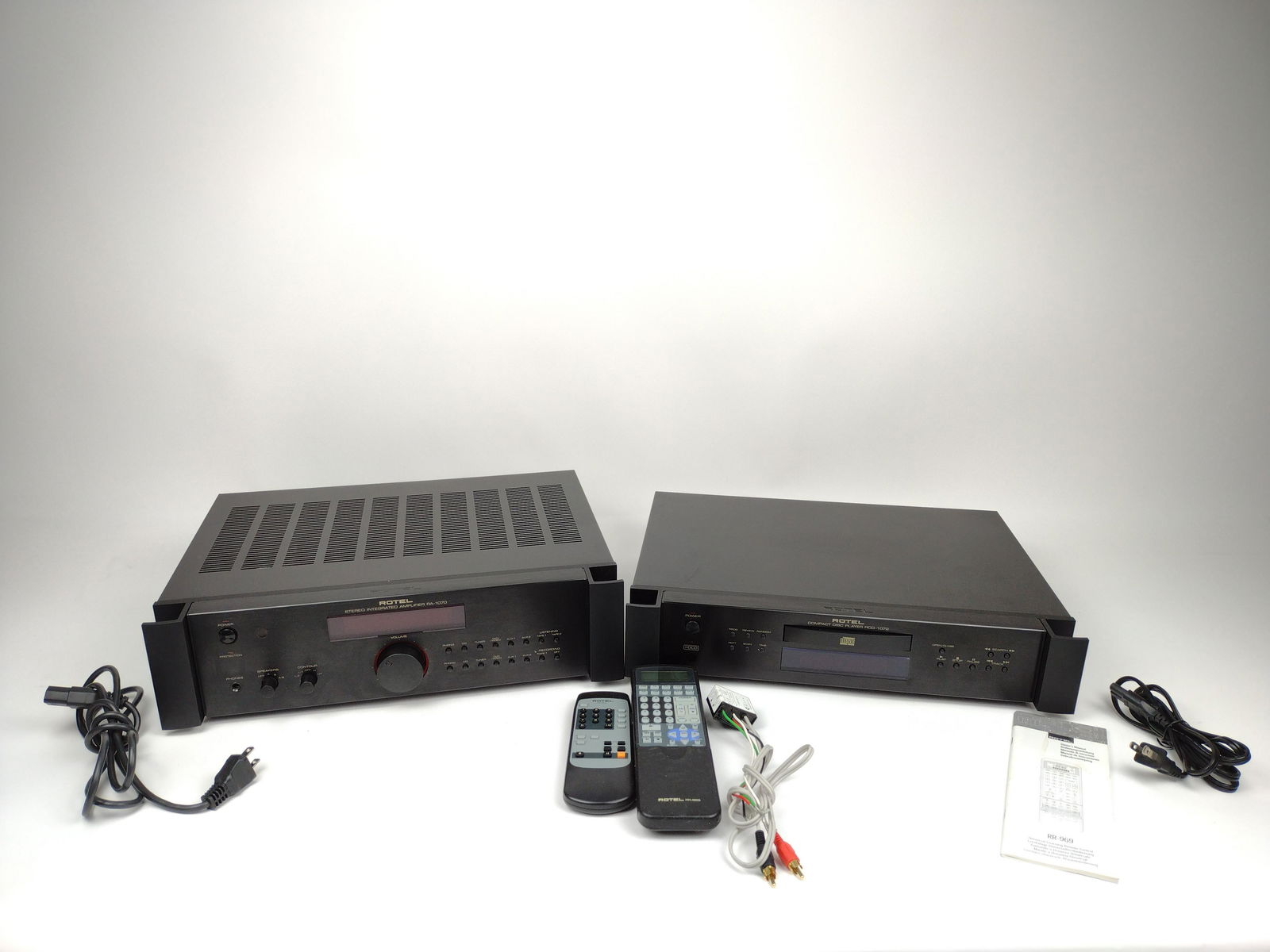 Rotel Amplifier and CD Player (1 of 3)