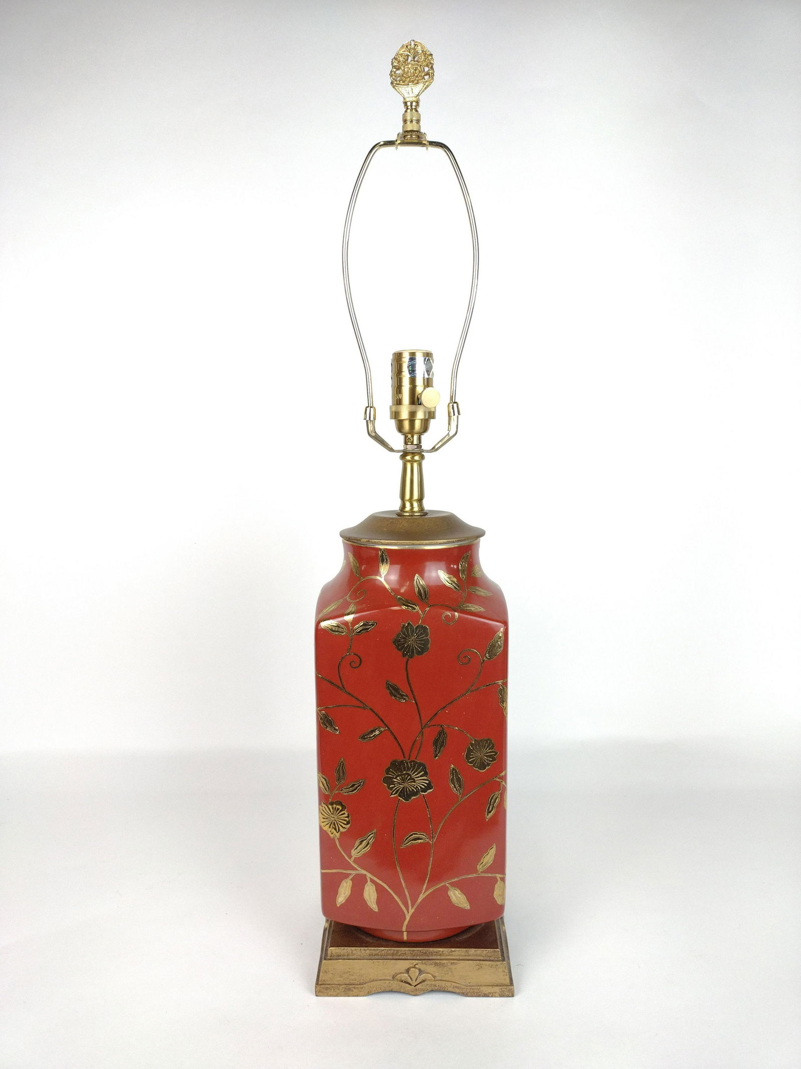 Oriental Accents Table Lamp (1 of 2)