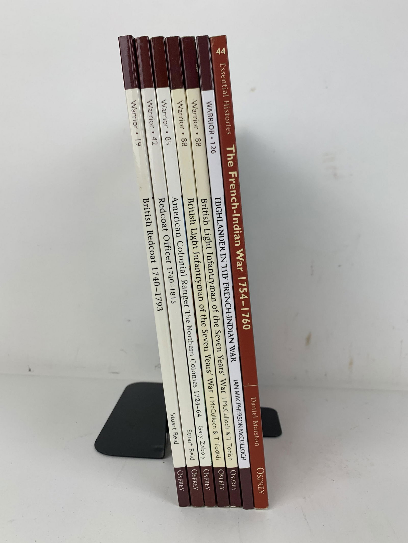 7 Warrior & Essential History Osprey Books (1 of 7)
