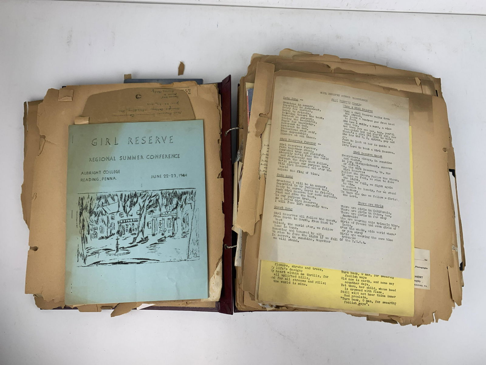 1945-1946 Shamokin Scrapbook (1 of 10)