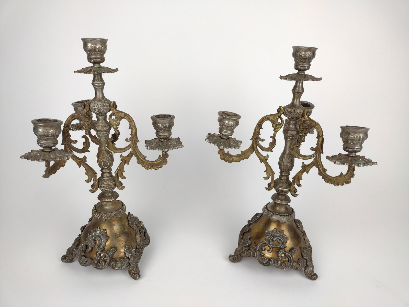 Pr Brass Candelabra (1 of 2)