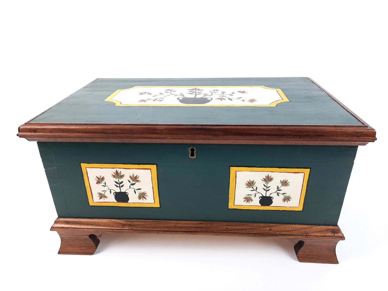 Clair Zeiders Miniature Painted Chest (1 of 3)