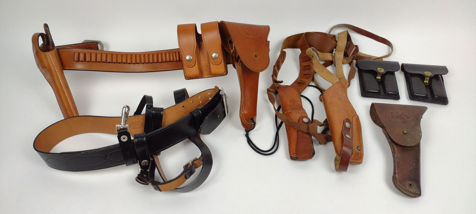 6 Leather Belts and Holsters incl Bianchi (1 of 7)