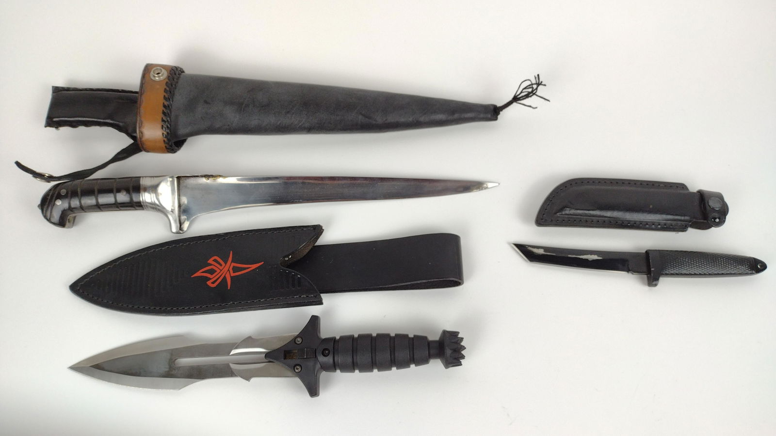 3 Knives incl Taylor Surgical (1 of 4)