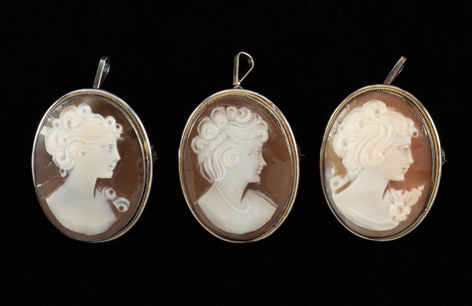 3 800 Silver Shell Cameo Pendant Brooches (1 of 5)