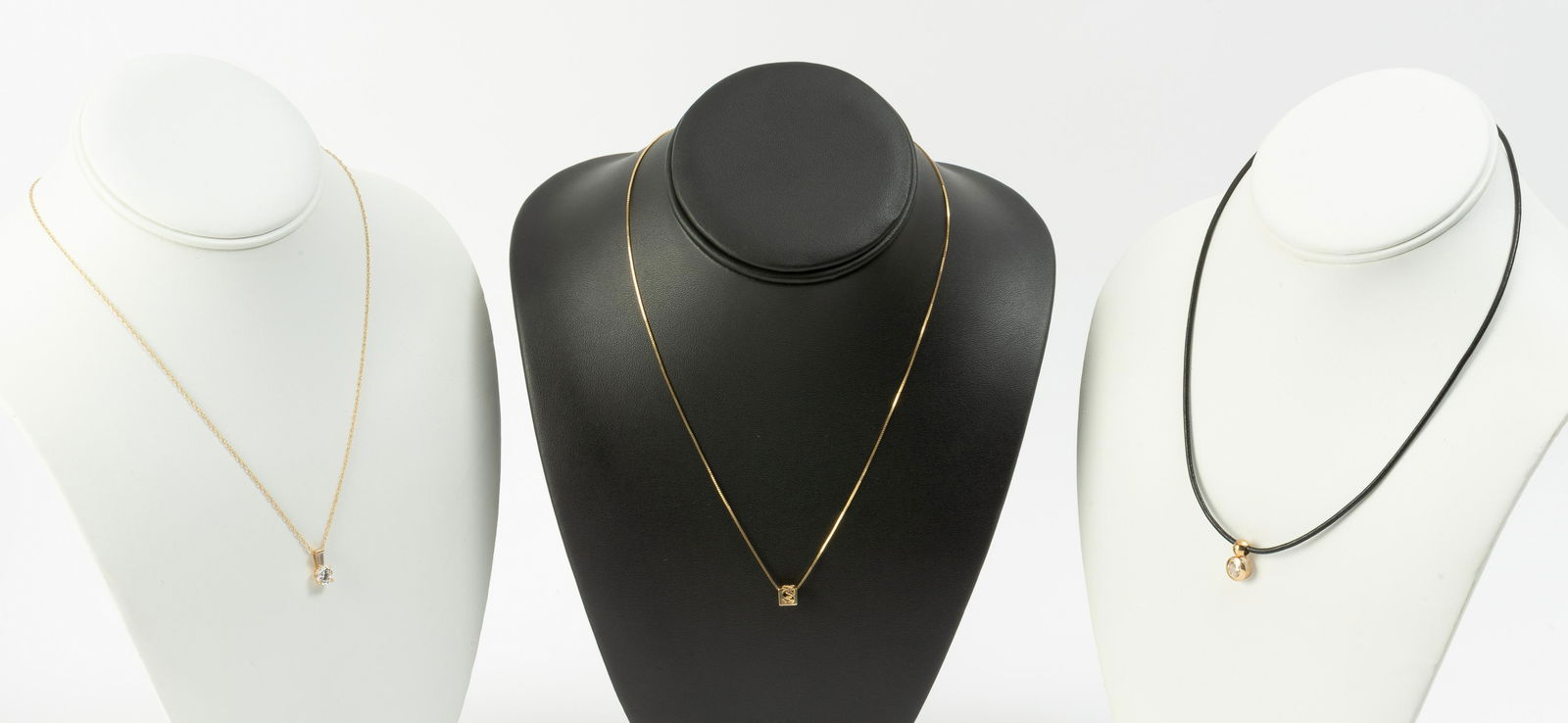 3 14K Pendant Necklaces (1 of 12)