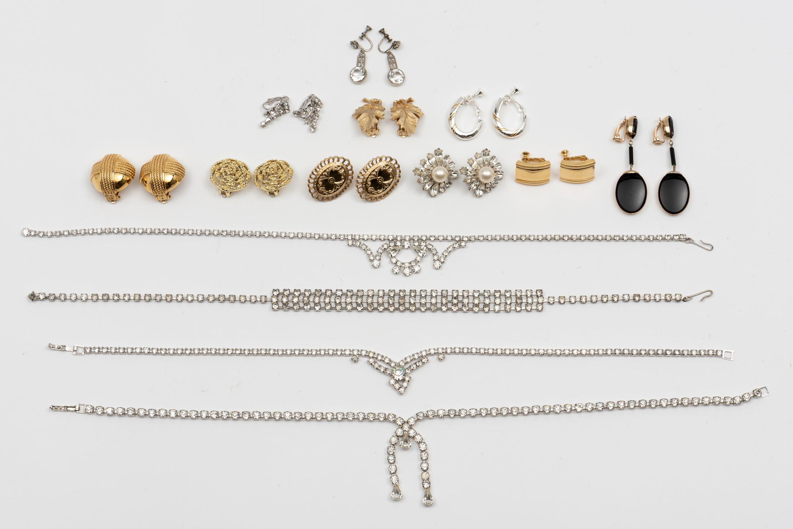 Grouping of Costume Jewelry (1 of 3)