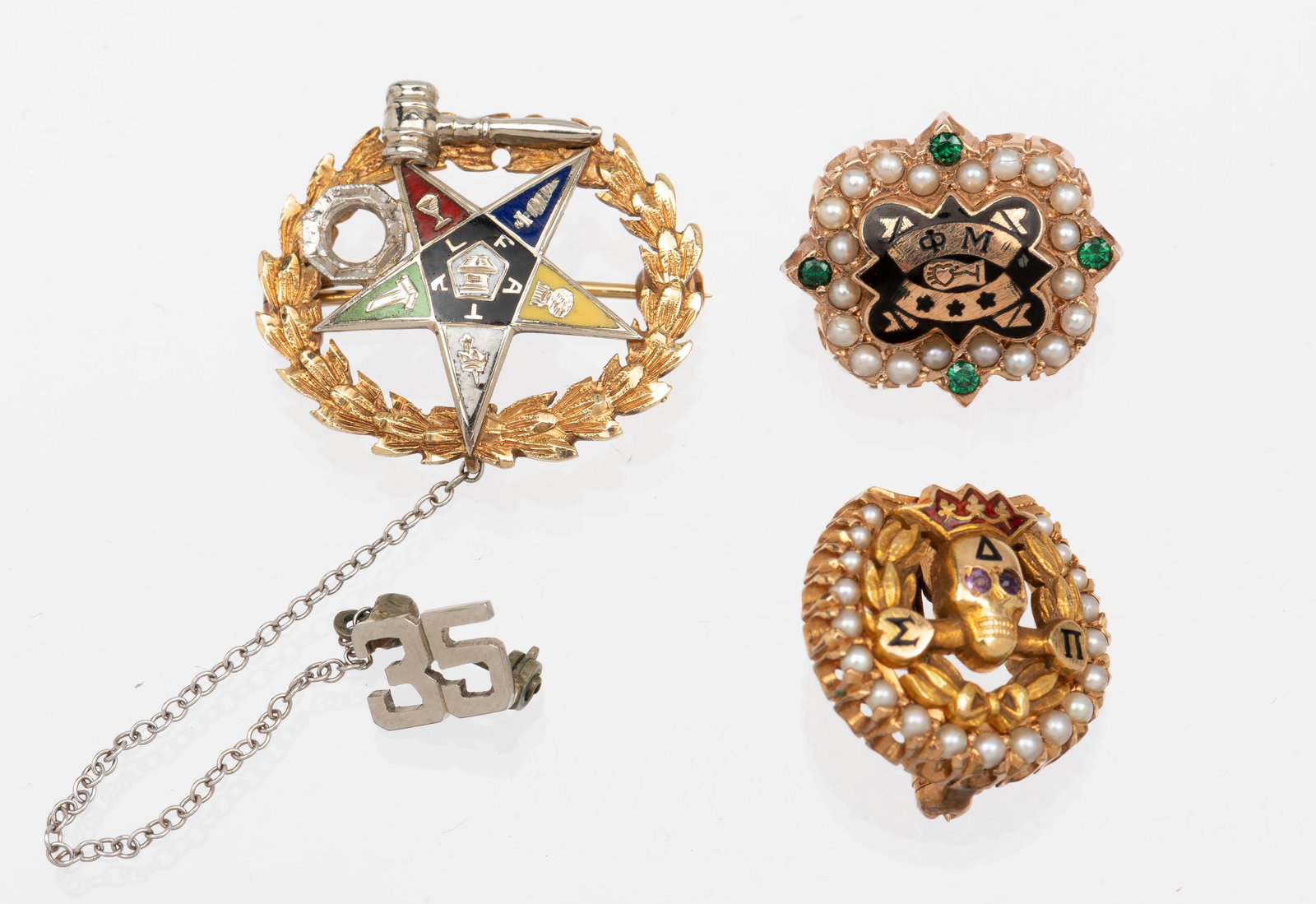 3 Masonic Lapel Pins (1 of 4)