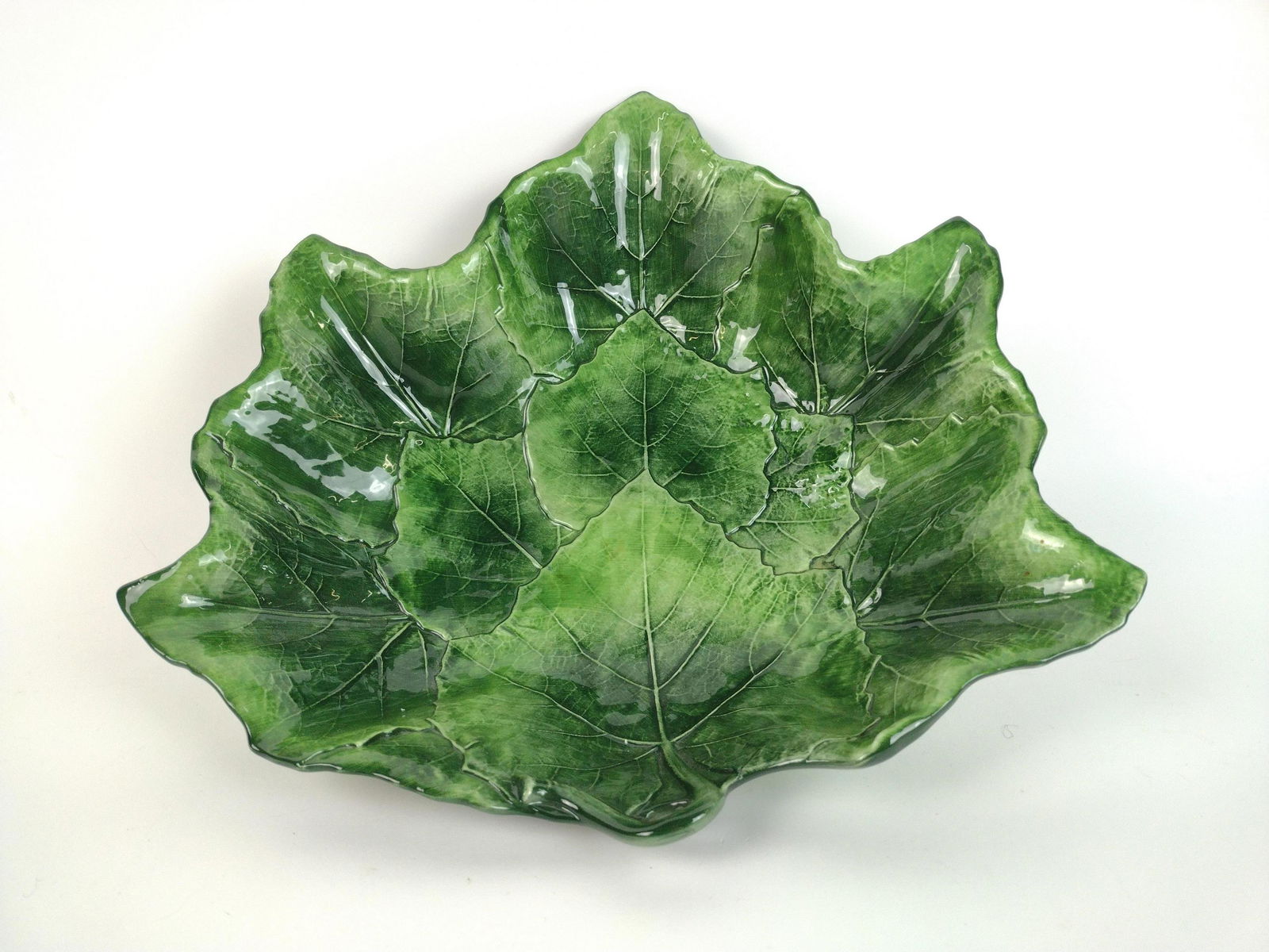 Hand Painted Vietri Leaf Center Bowl (1 of 2)