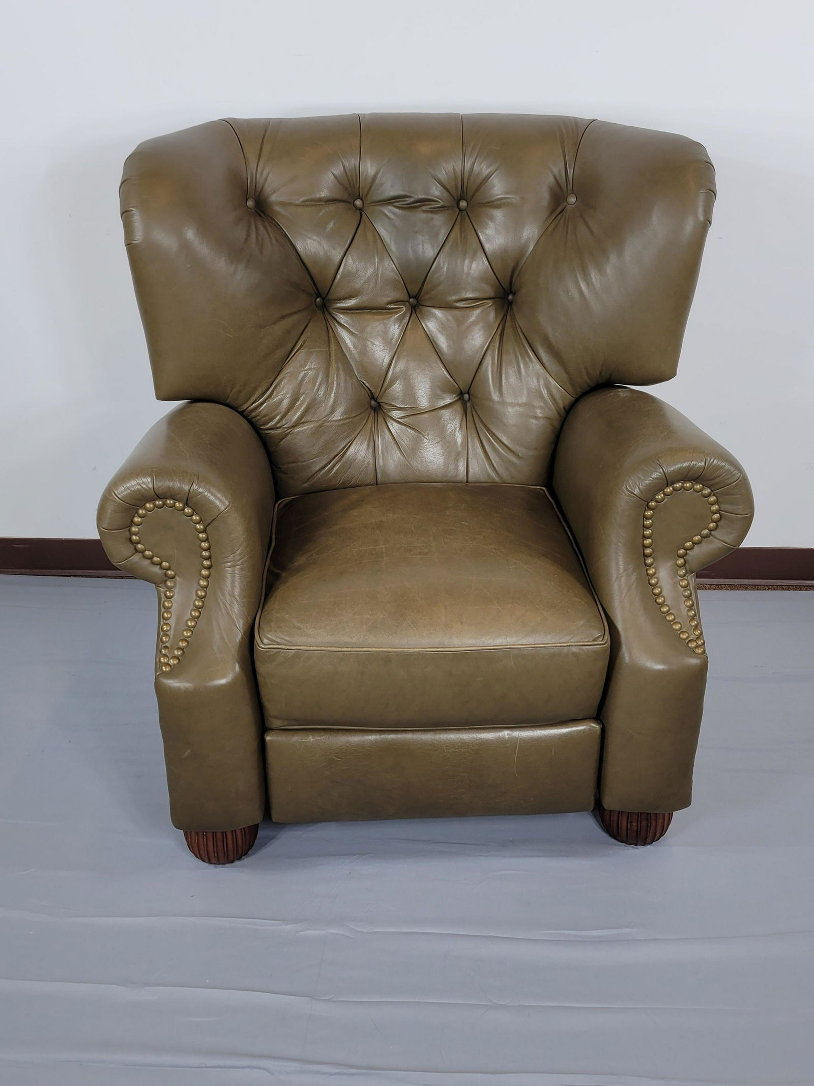 Leather Tufted Recliner (1 of 4)