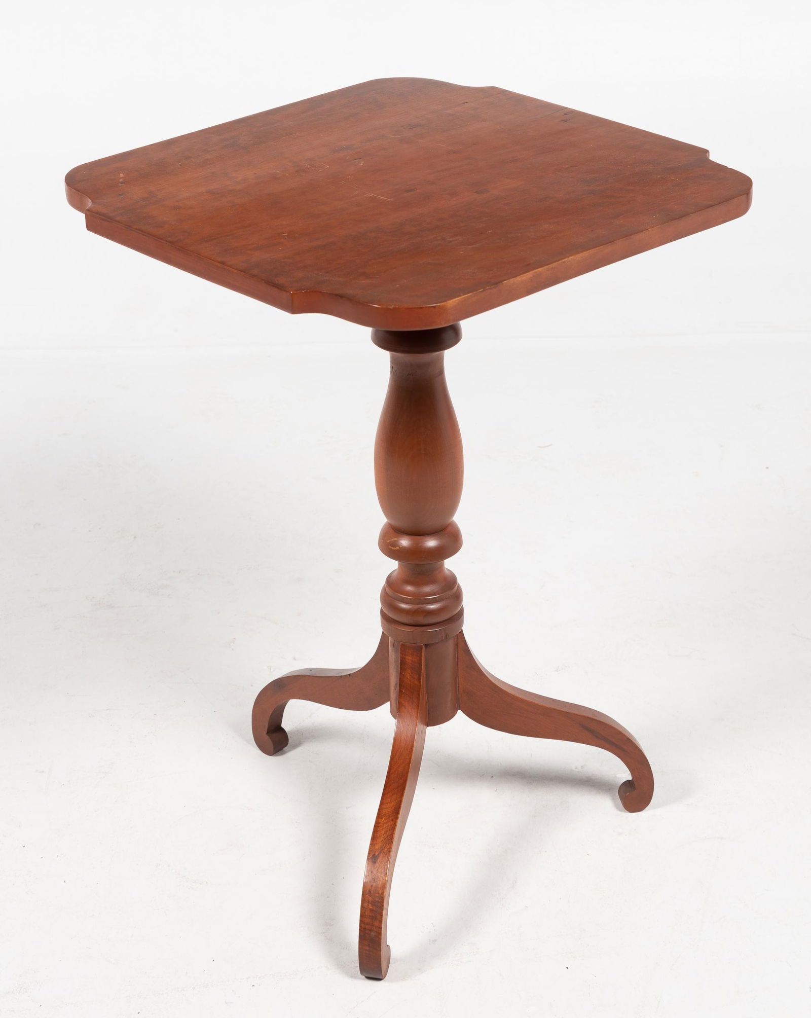 Antique Tilt Top Table (1 of 5)