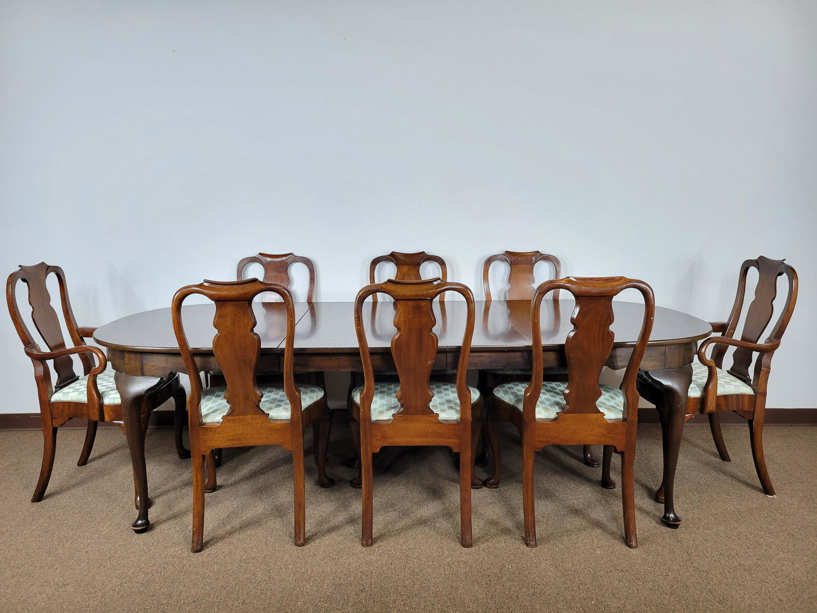 Hinkel Harris Dining Table & 8 Chairs (1 of 9)