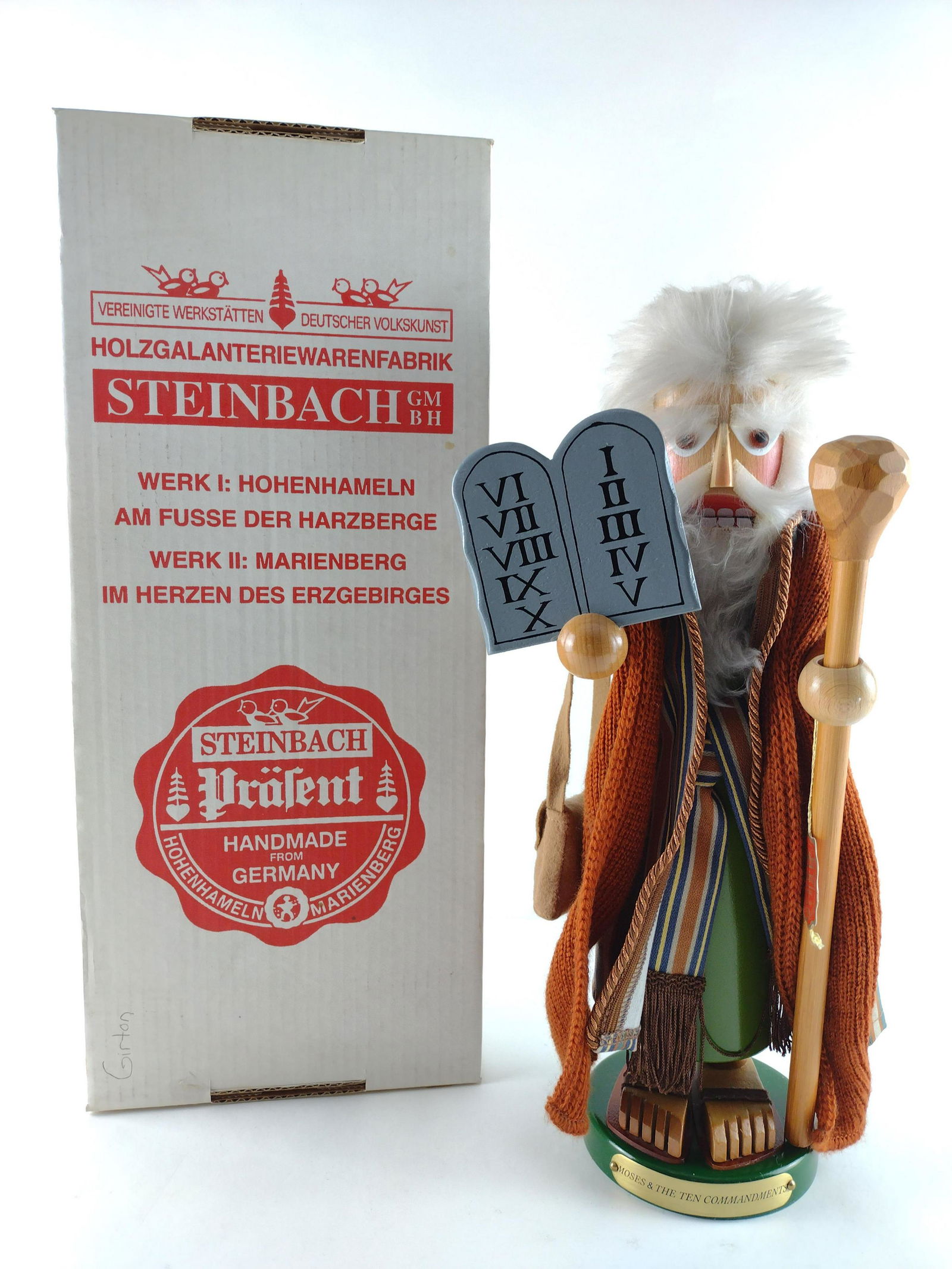 Signed Moses Steinbach Nutcracker (1 of 5)