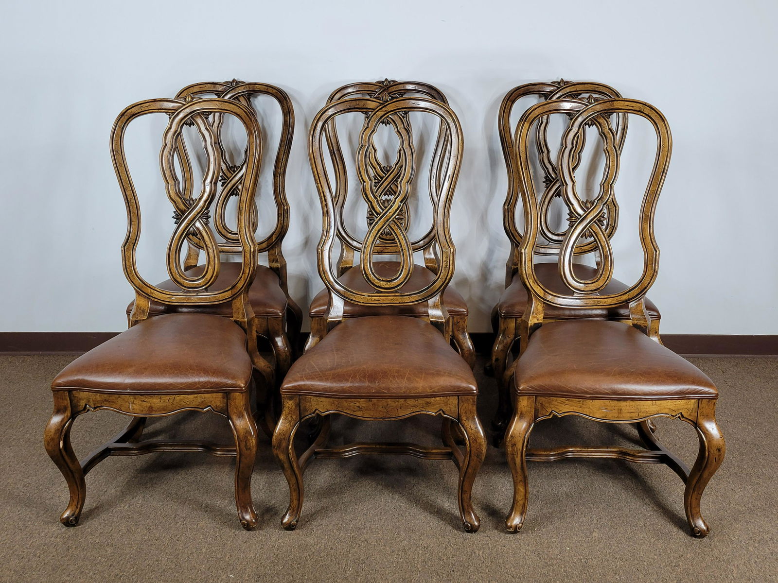 6 Dining Room Chairs (1 of 3)