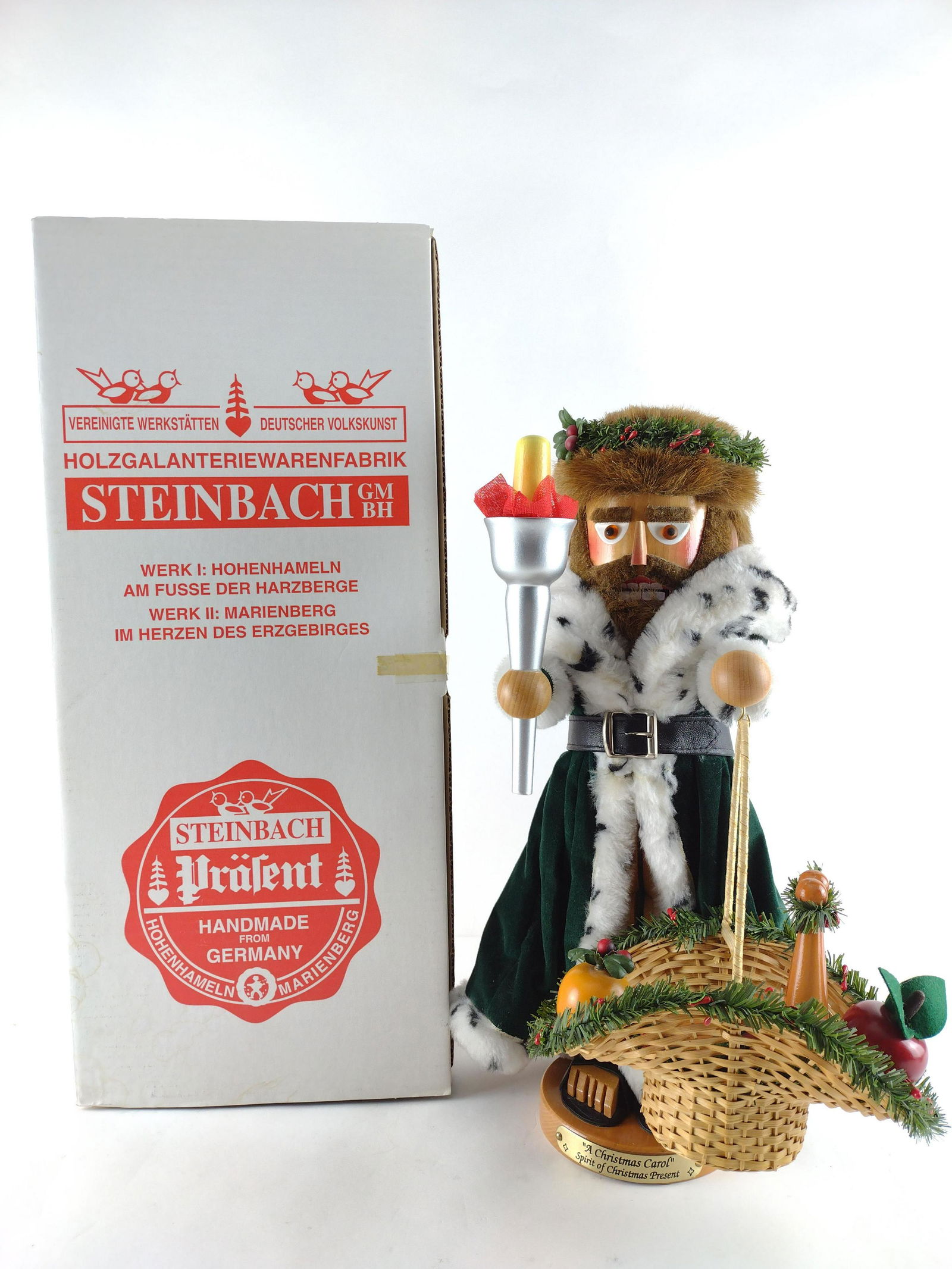 Signed Spirit of Xmas Present Steinbach Nutcracker (1 of 6)