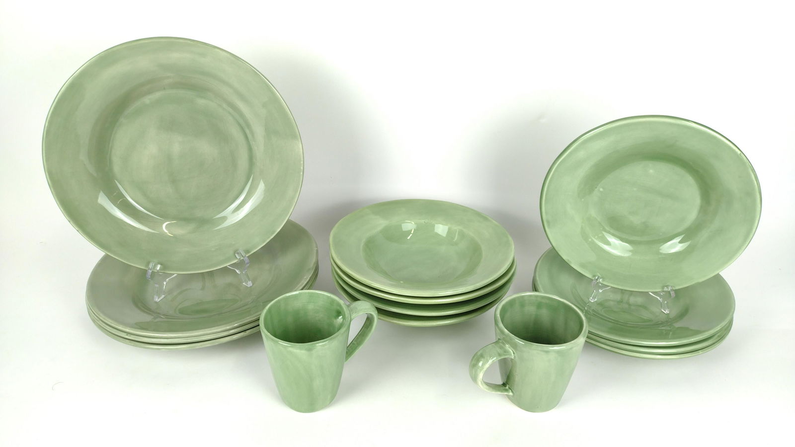 14 Pcs Pottery Barn "Sausalito" Dinnerware (1 of 2)