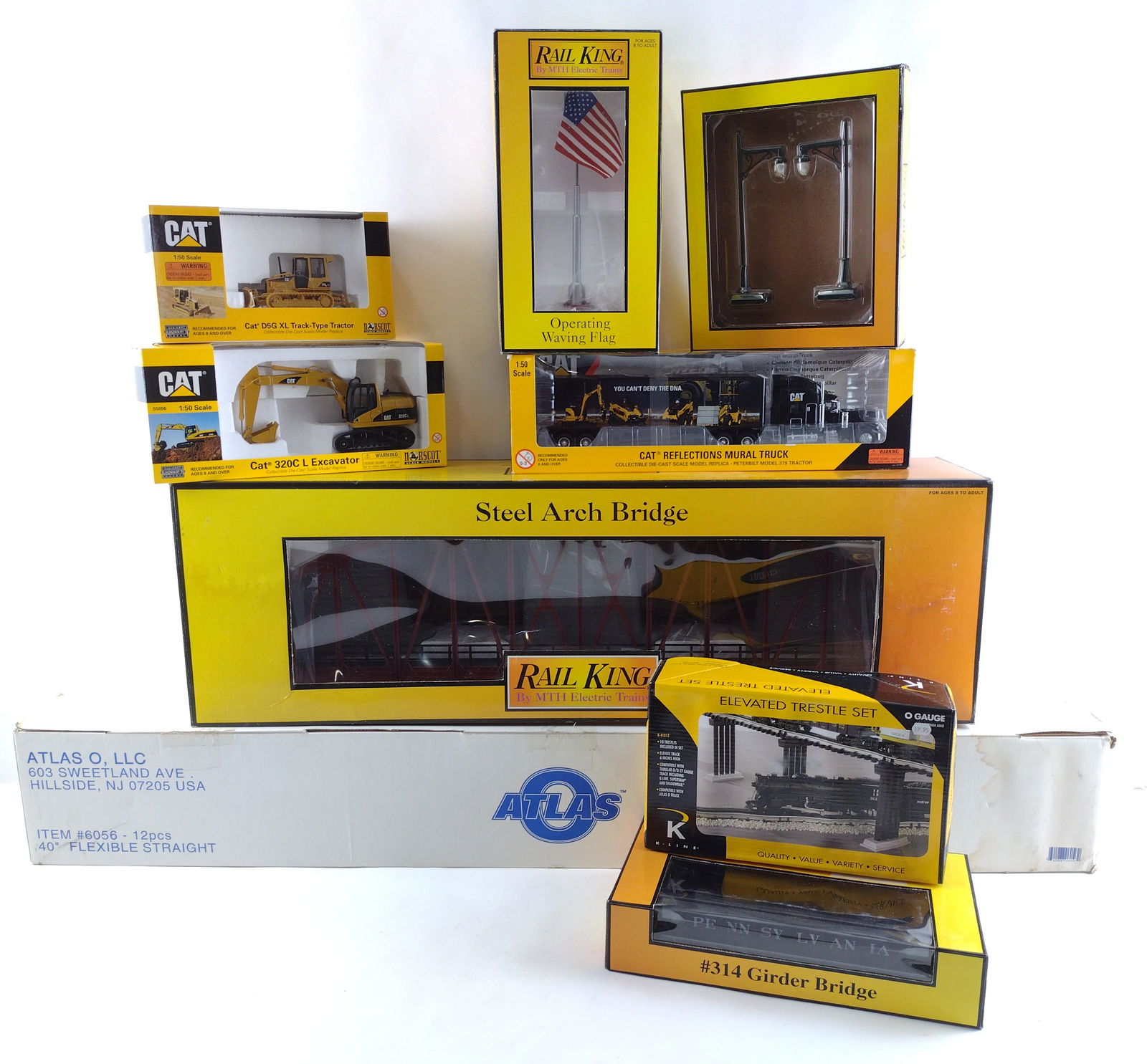 9 Pcs Rail King, Kline, Atlas & CAT Models (1 of 7)