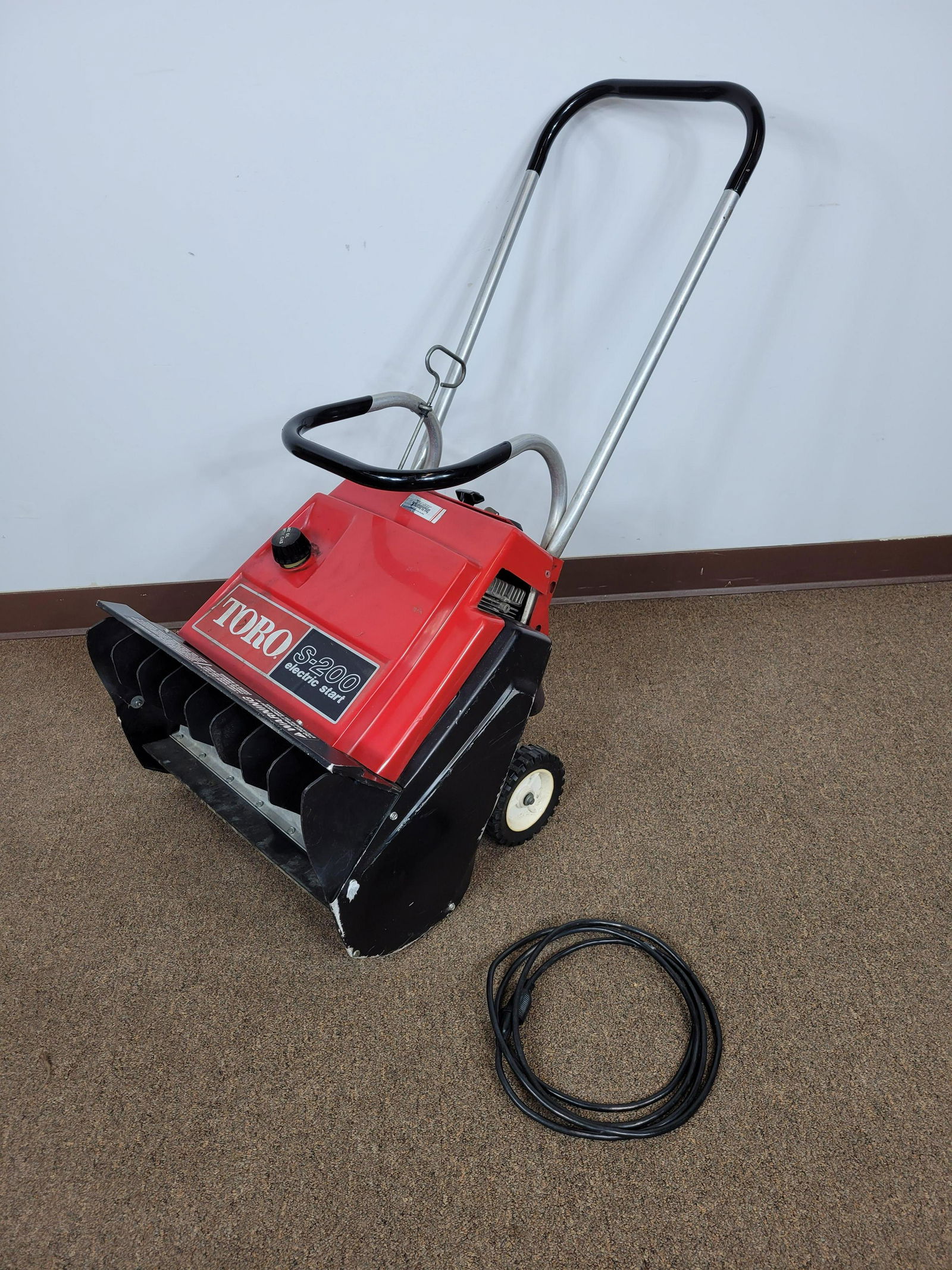 Toro S-200 Electric Start Snow Blower (1 of 3)